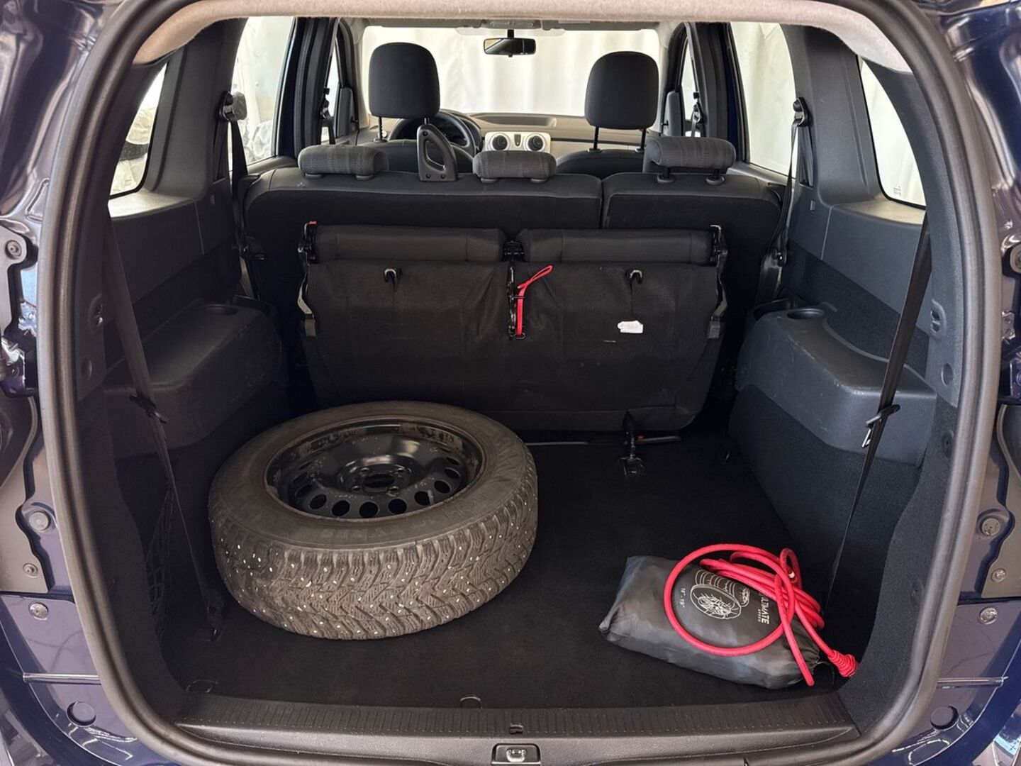 DACIA Lodgy 2013