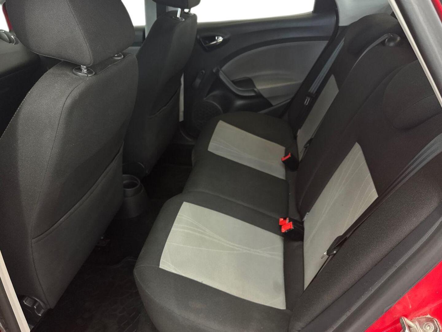 SEAT Ibiza 10