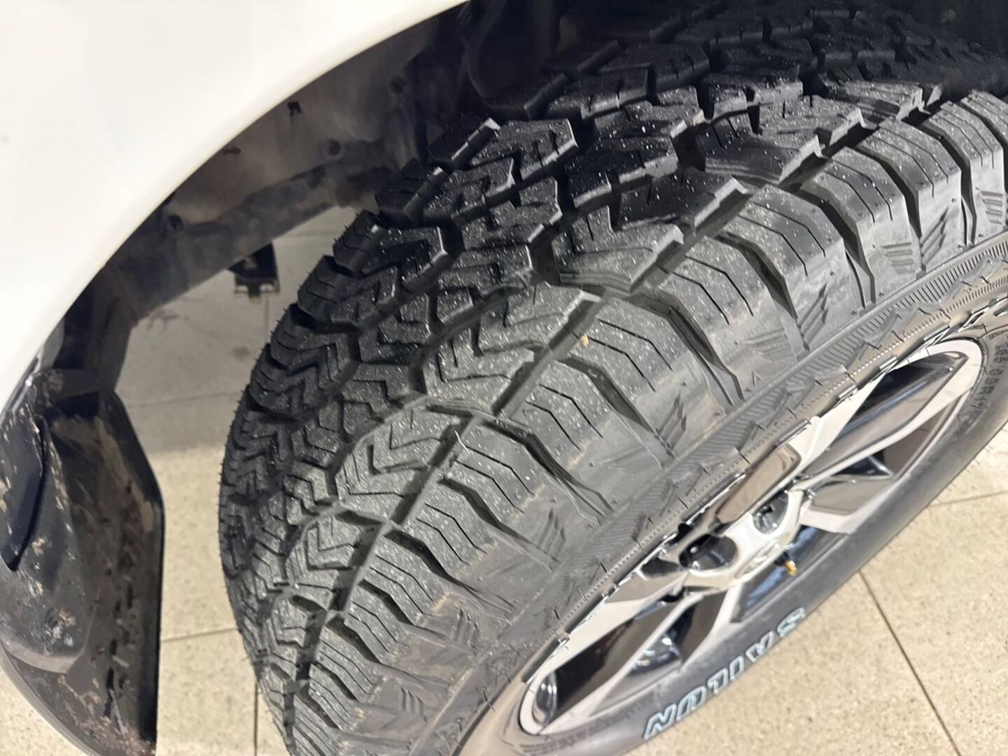 TOYOTA Hilux 14