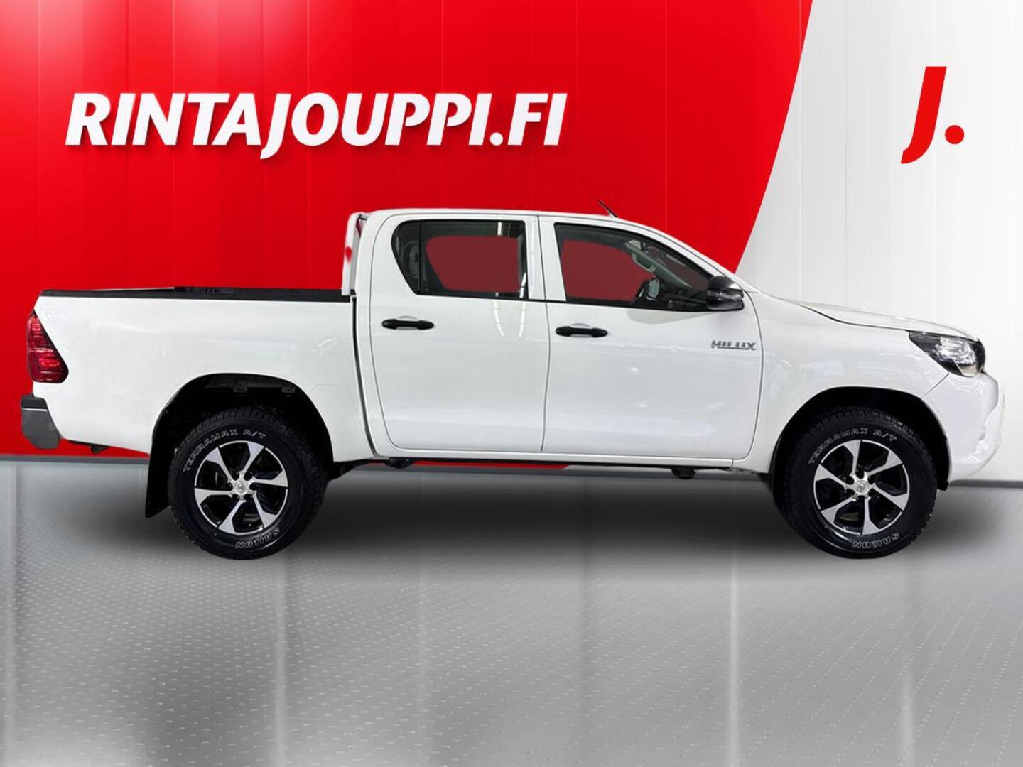 TOYOTA Hilux 6