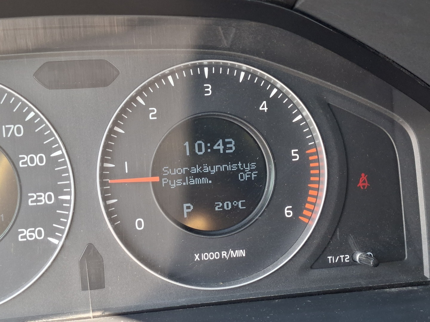 VOLVO V70 2008