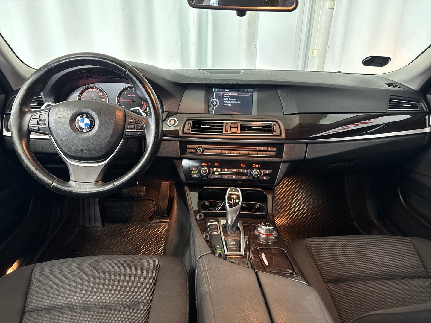 BMW 520 2010