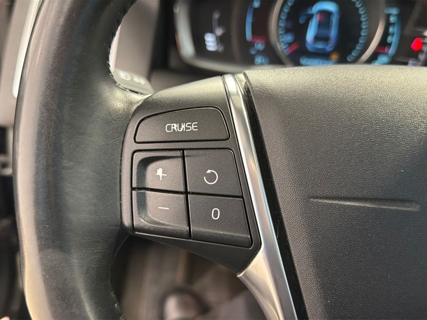 VOLVO XC60 2014