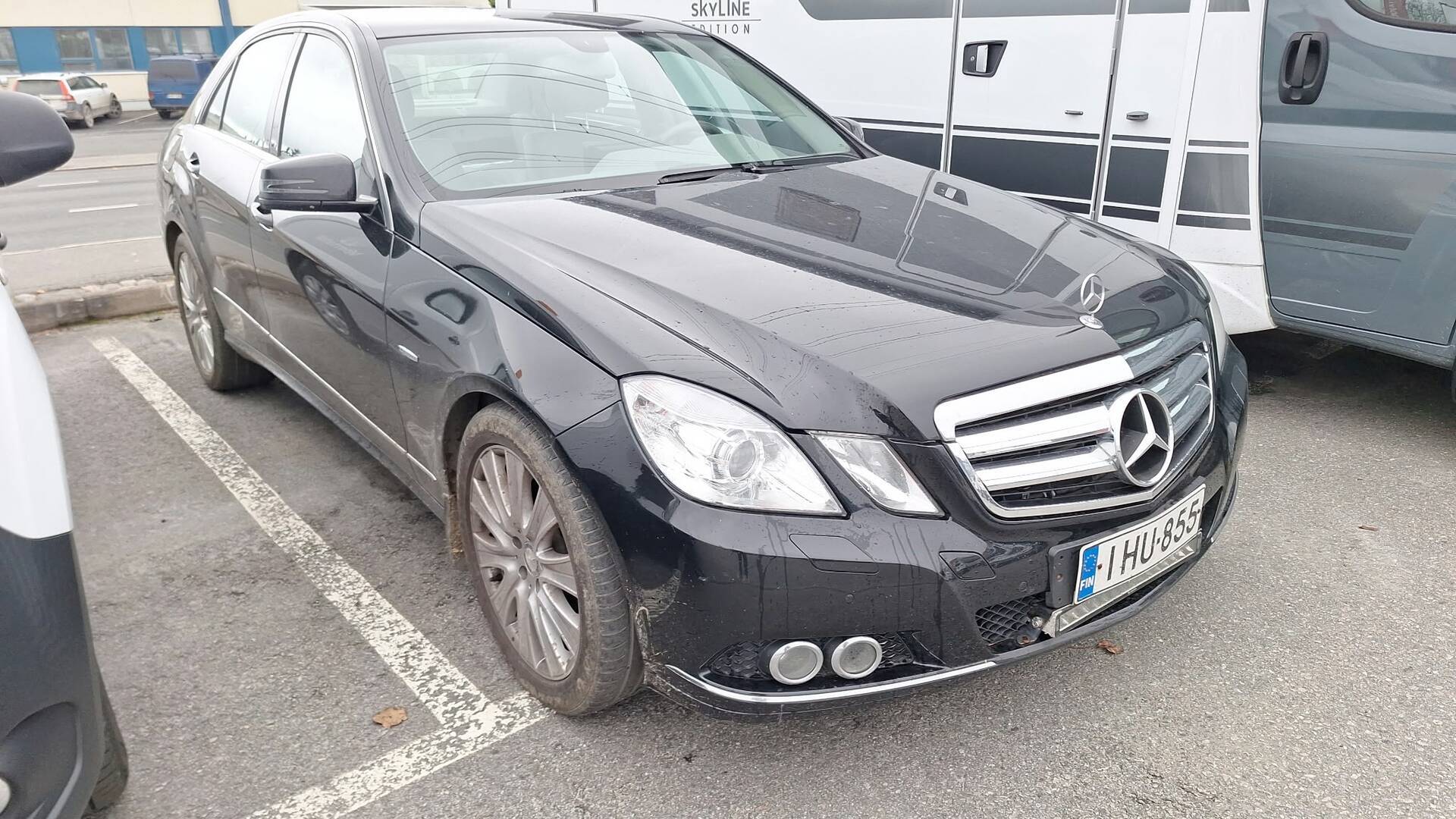 MERCEDES-BENZ E 2009