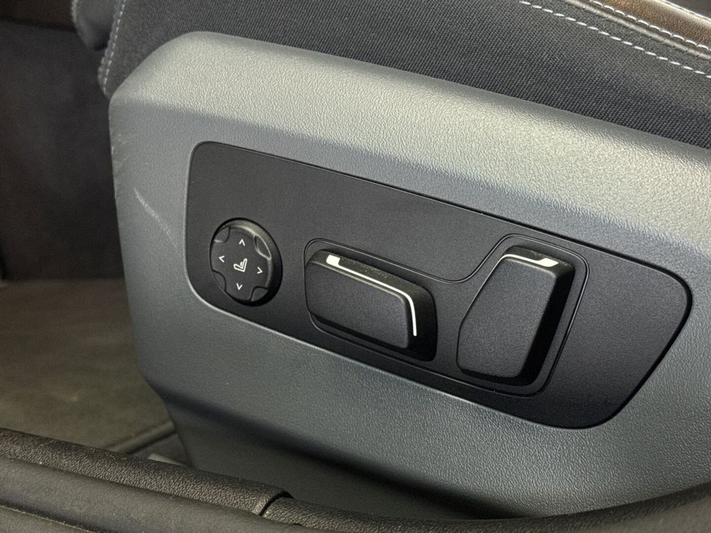 BMW i5 2023