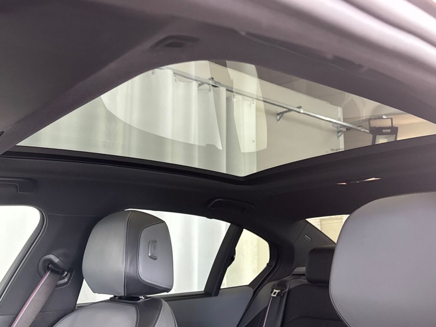 BMW i5 2023