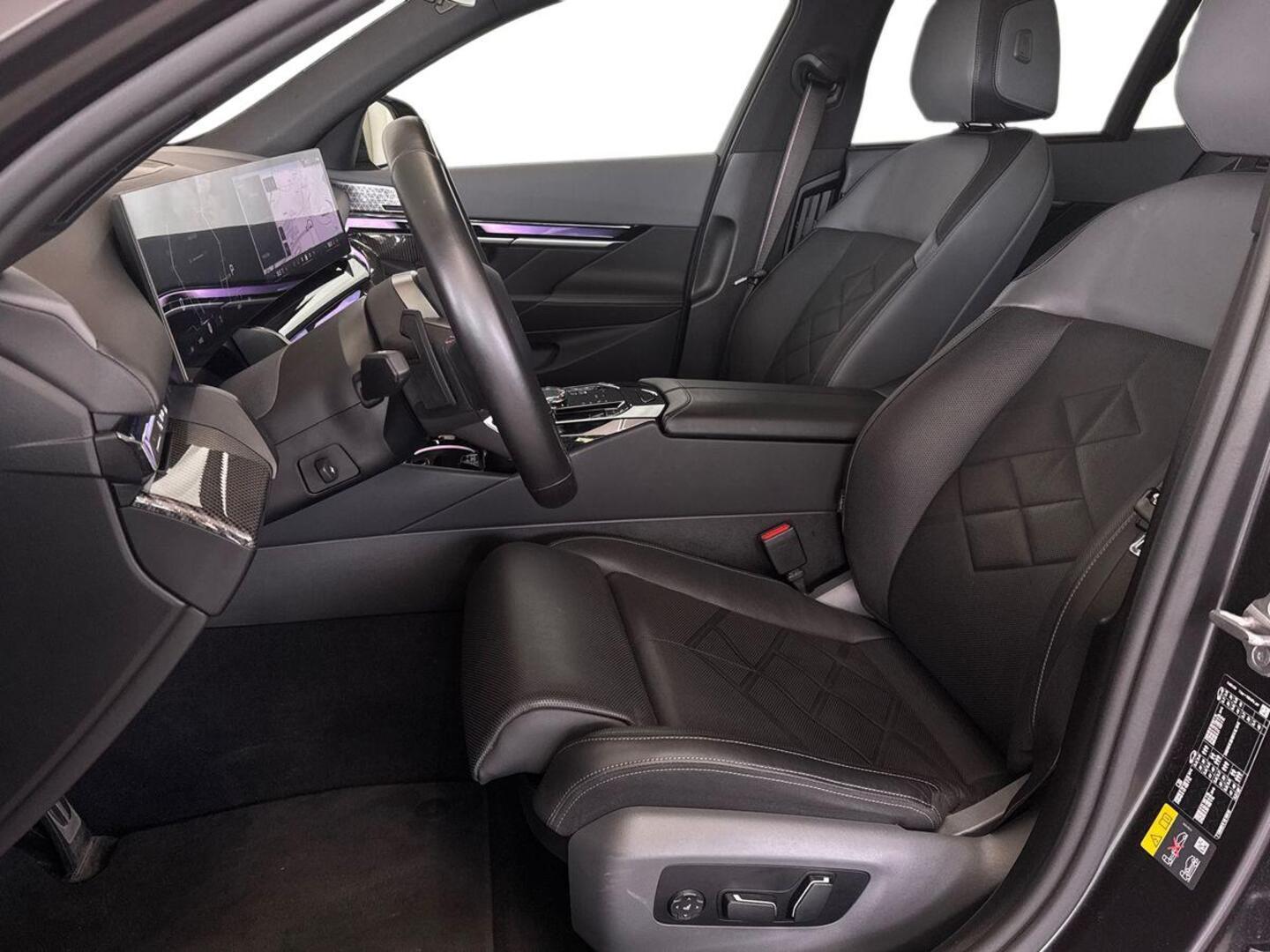 BMW i5 2023