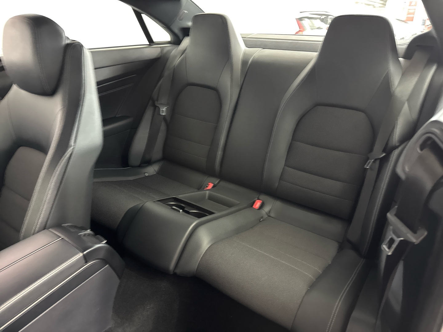 MERCEDES-BENZ E 2013