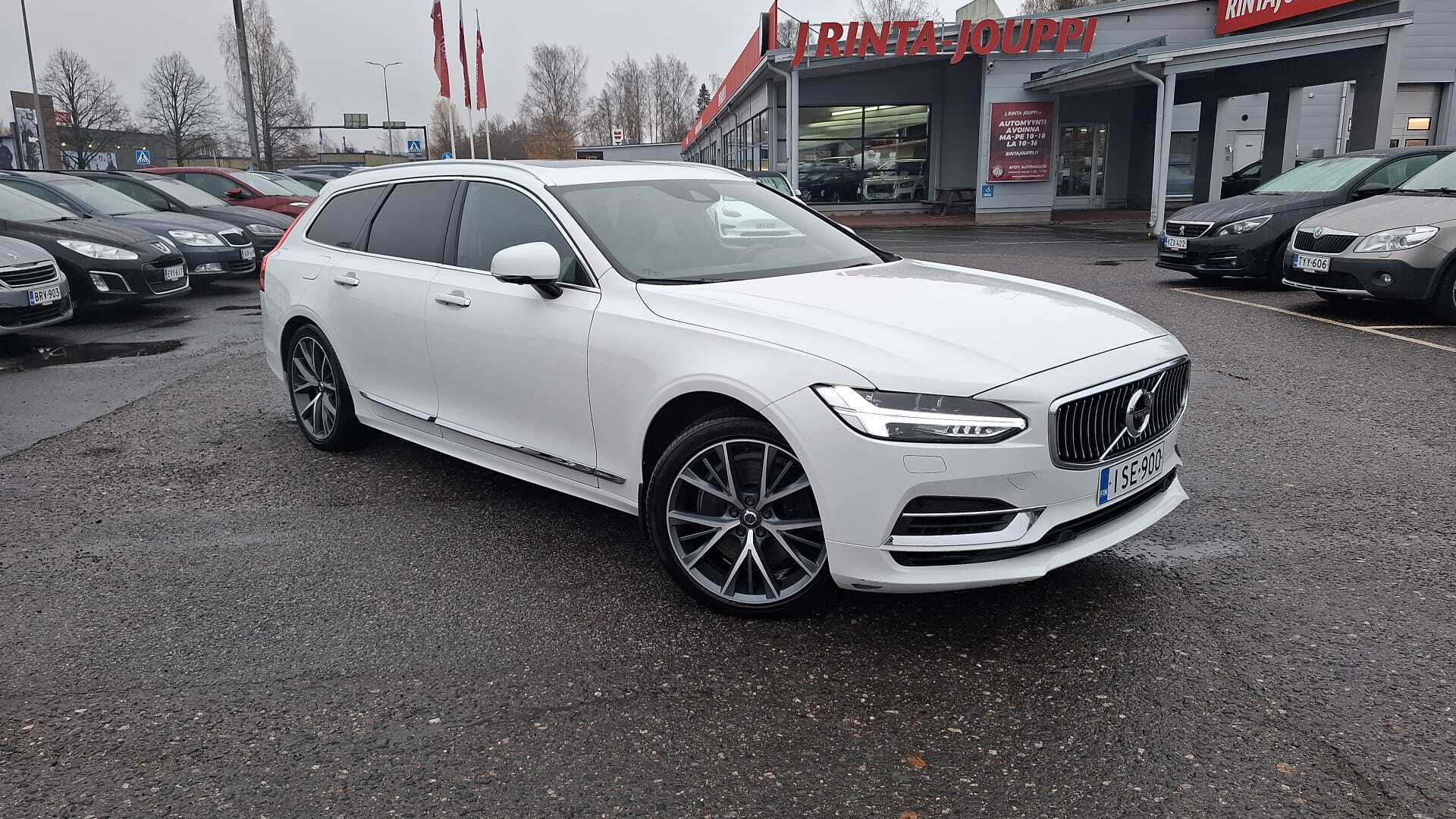 VOLVO V90 2020