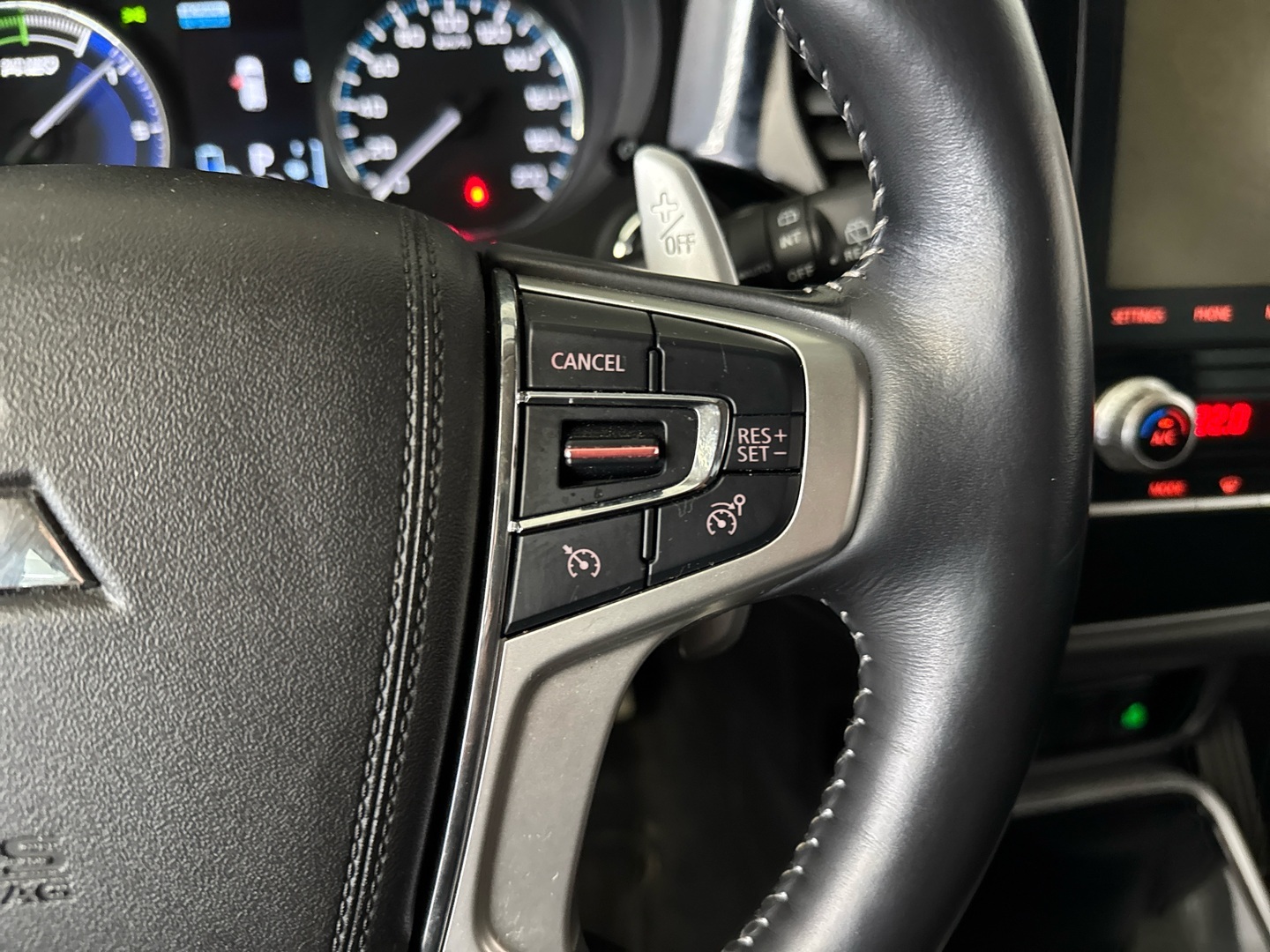 MITSUBISHI Outlander PHEV 2021