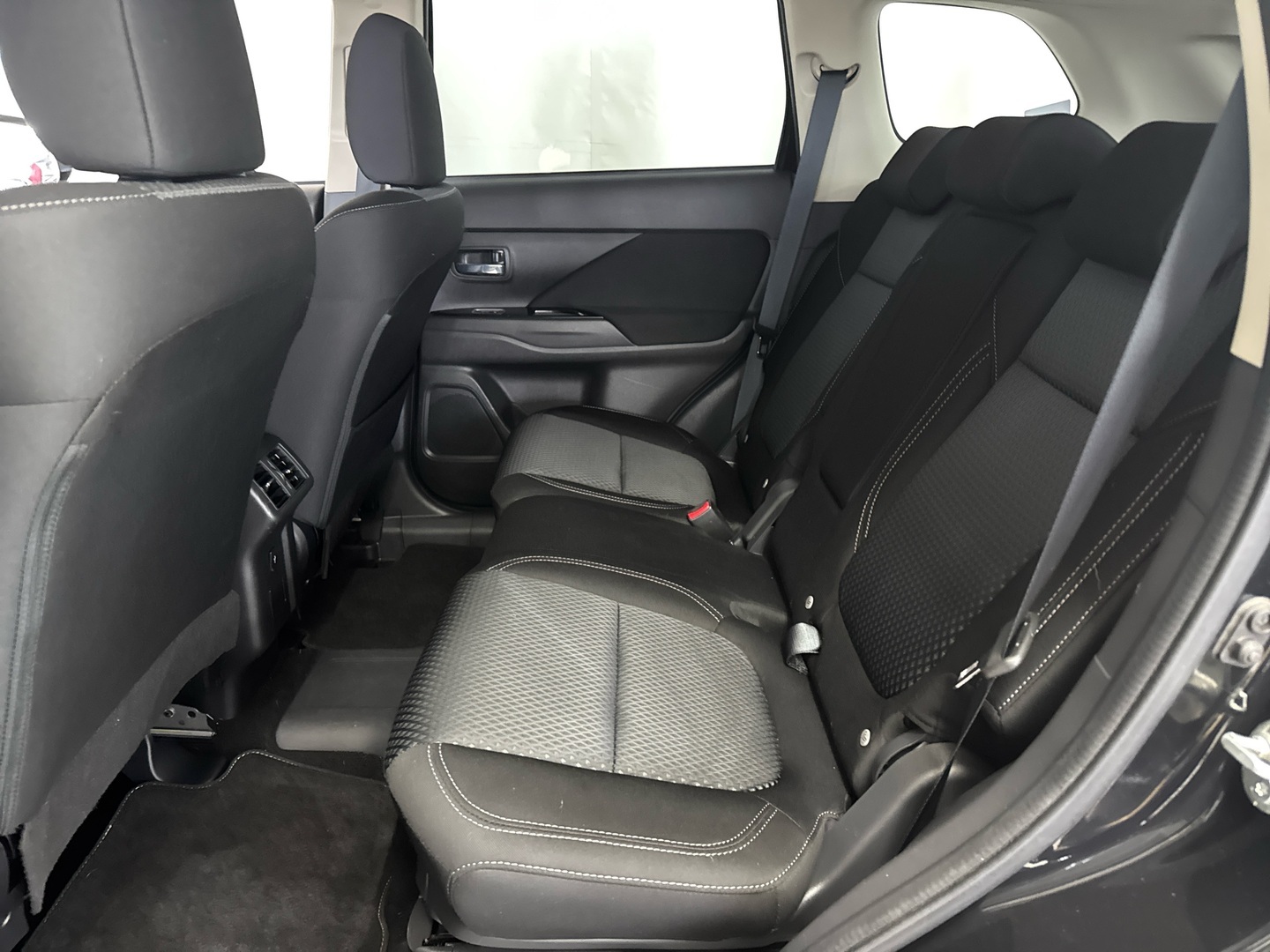 MITSUBISHI Outlander PHEV 2021