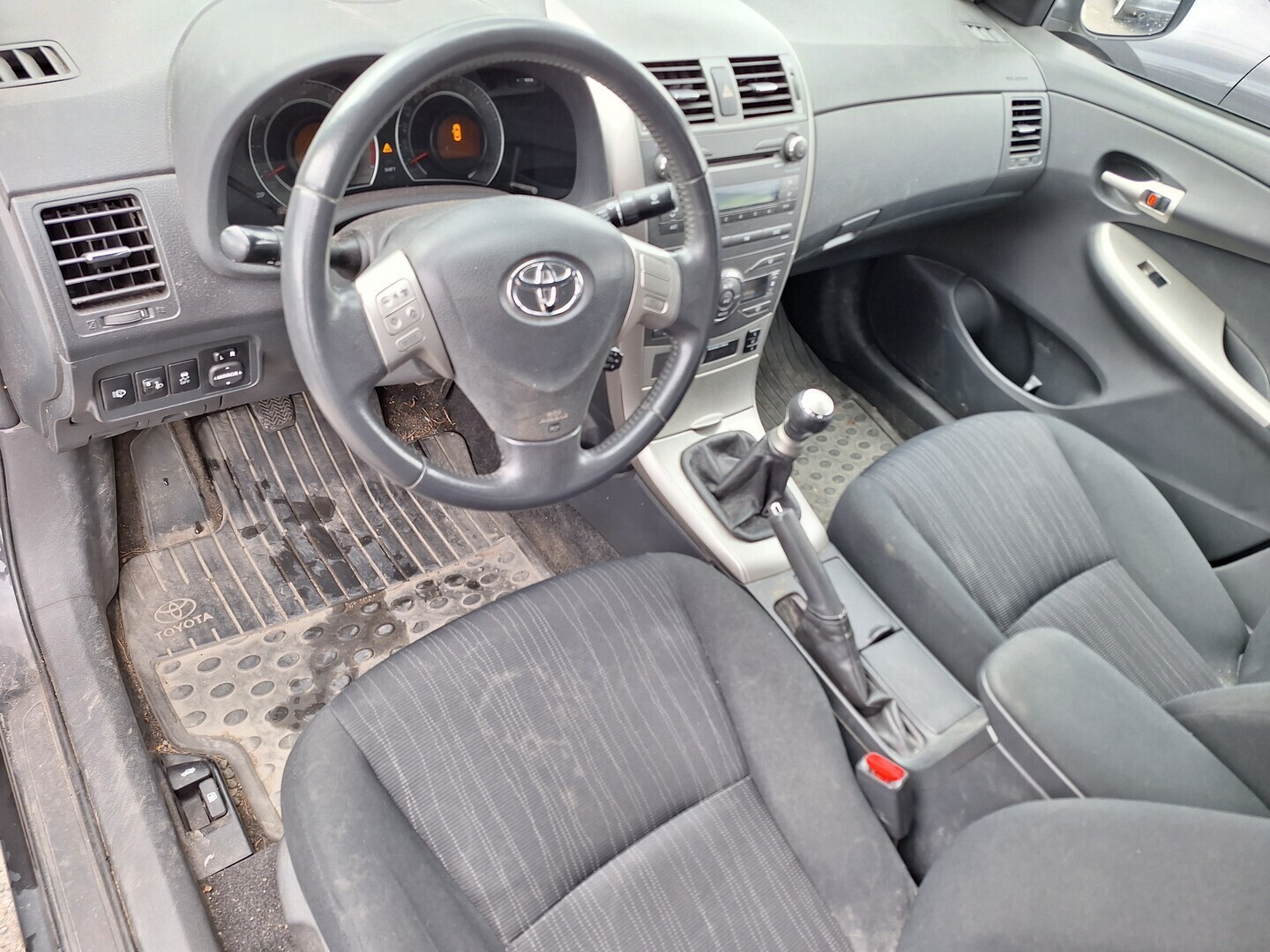 TOYOTA Corolla 2008