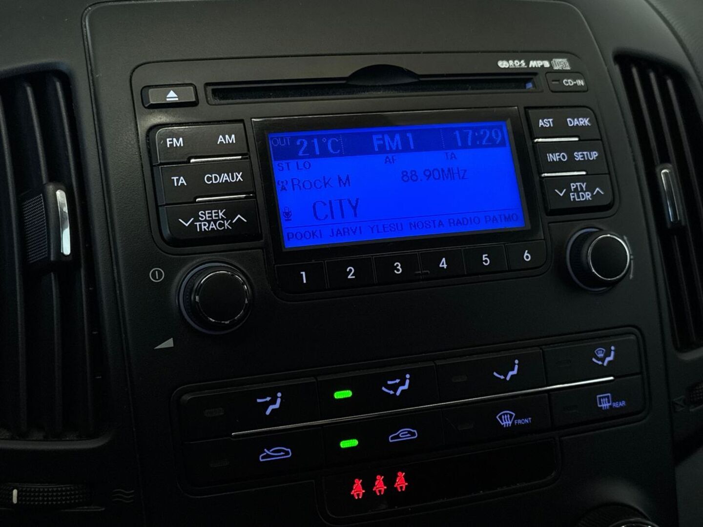 HYUNDAI i30 2010