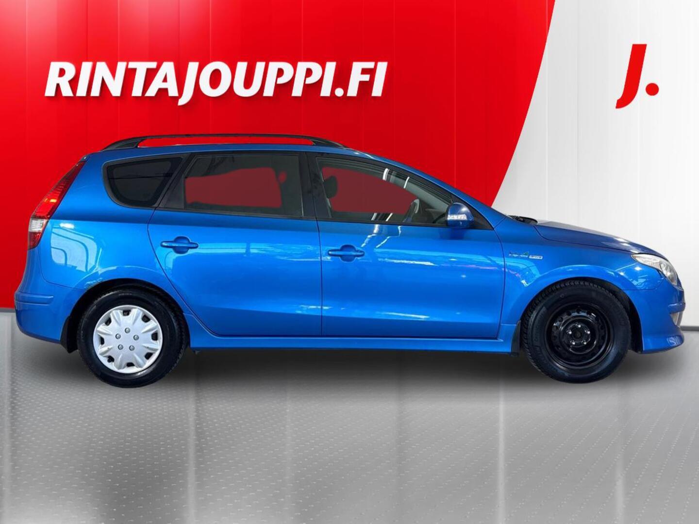 HYUNDAI i30 2010