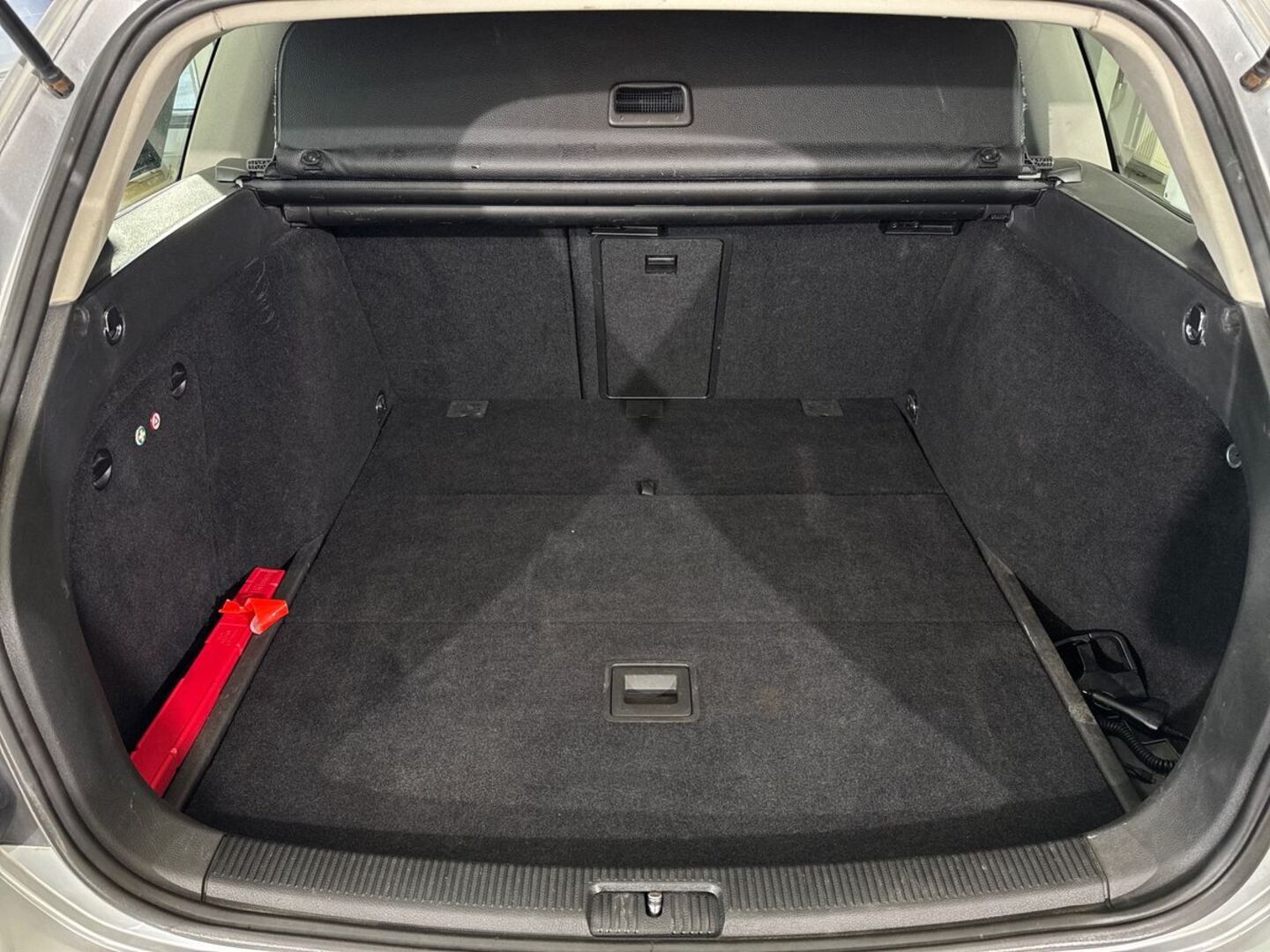 VOLKSWAGEN Golf 11