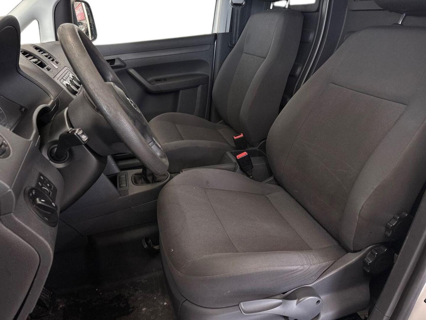 VOLKSWAGEN Caddy 2015