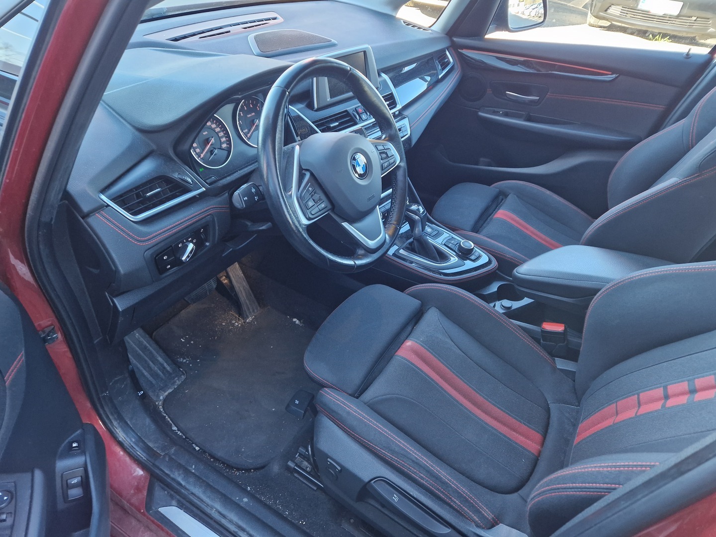 BMW 225 2017