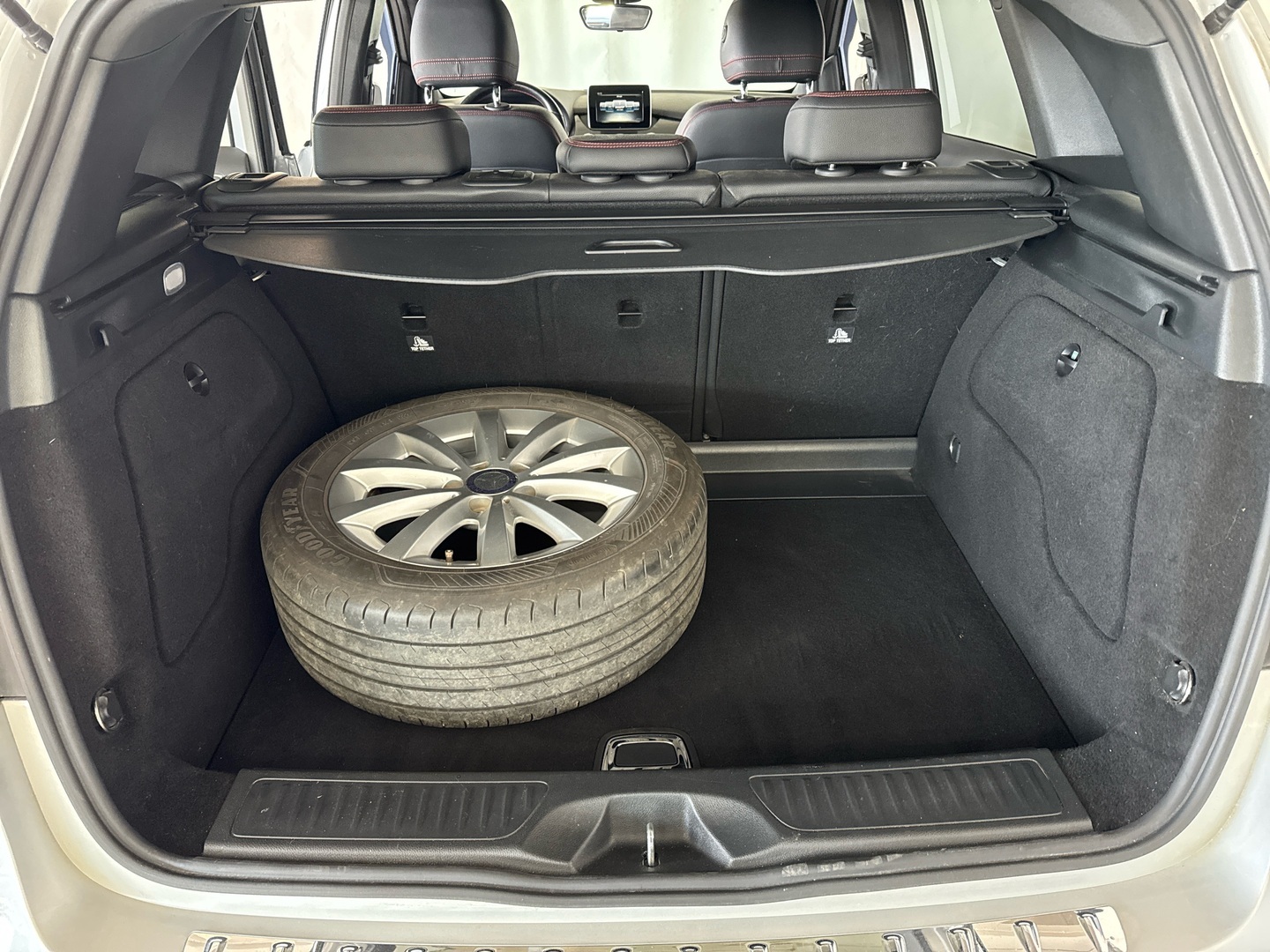 MERCEDES-BENZ B 2016