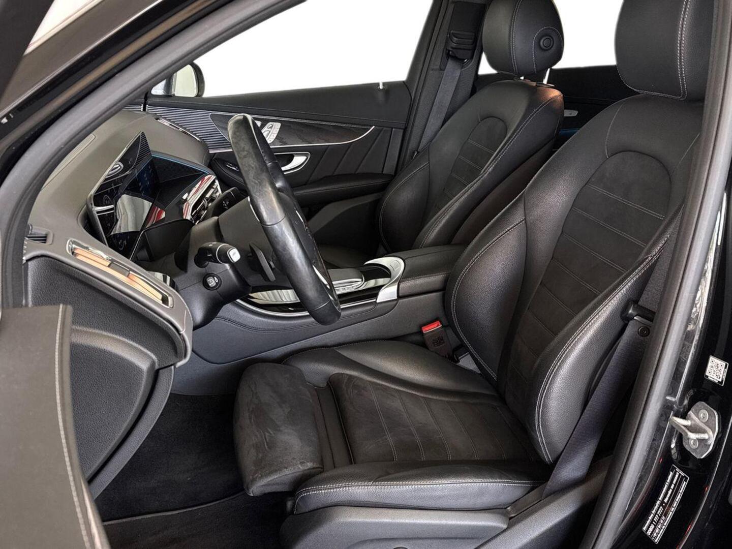 MERCEDES-BENZ EQC 2020