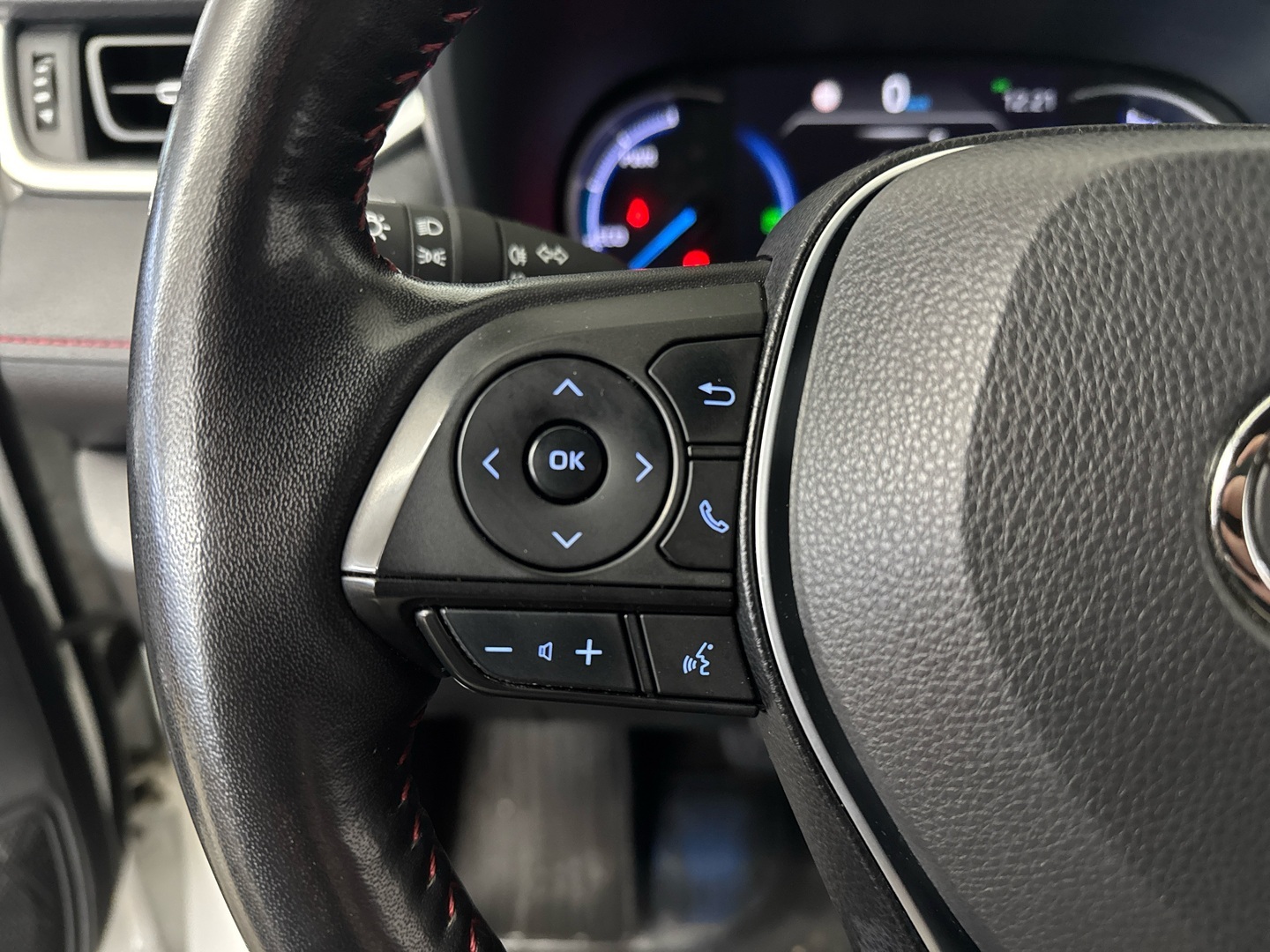 TOYOTA RAV4 Plug-in 2021