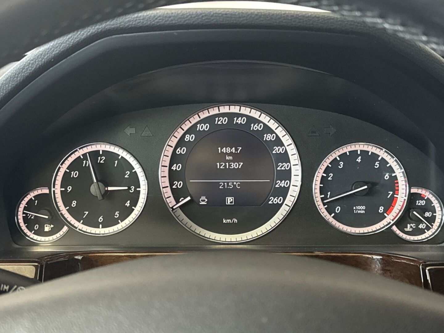MERCEDES-BENZ E 15