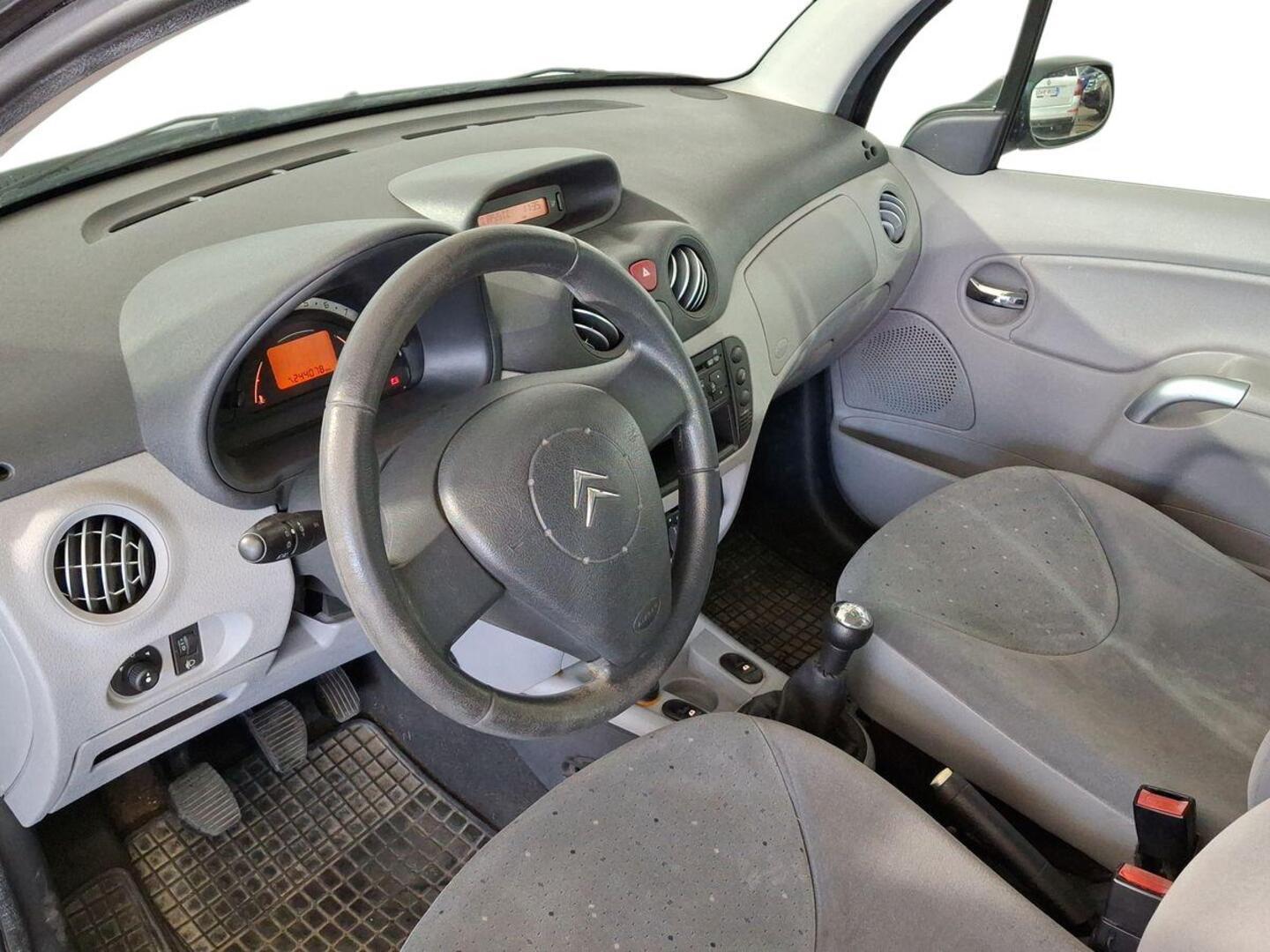 CITROEN C3 2004