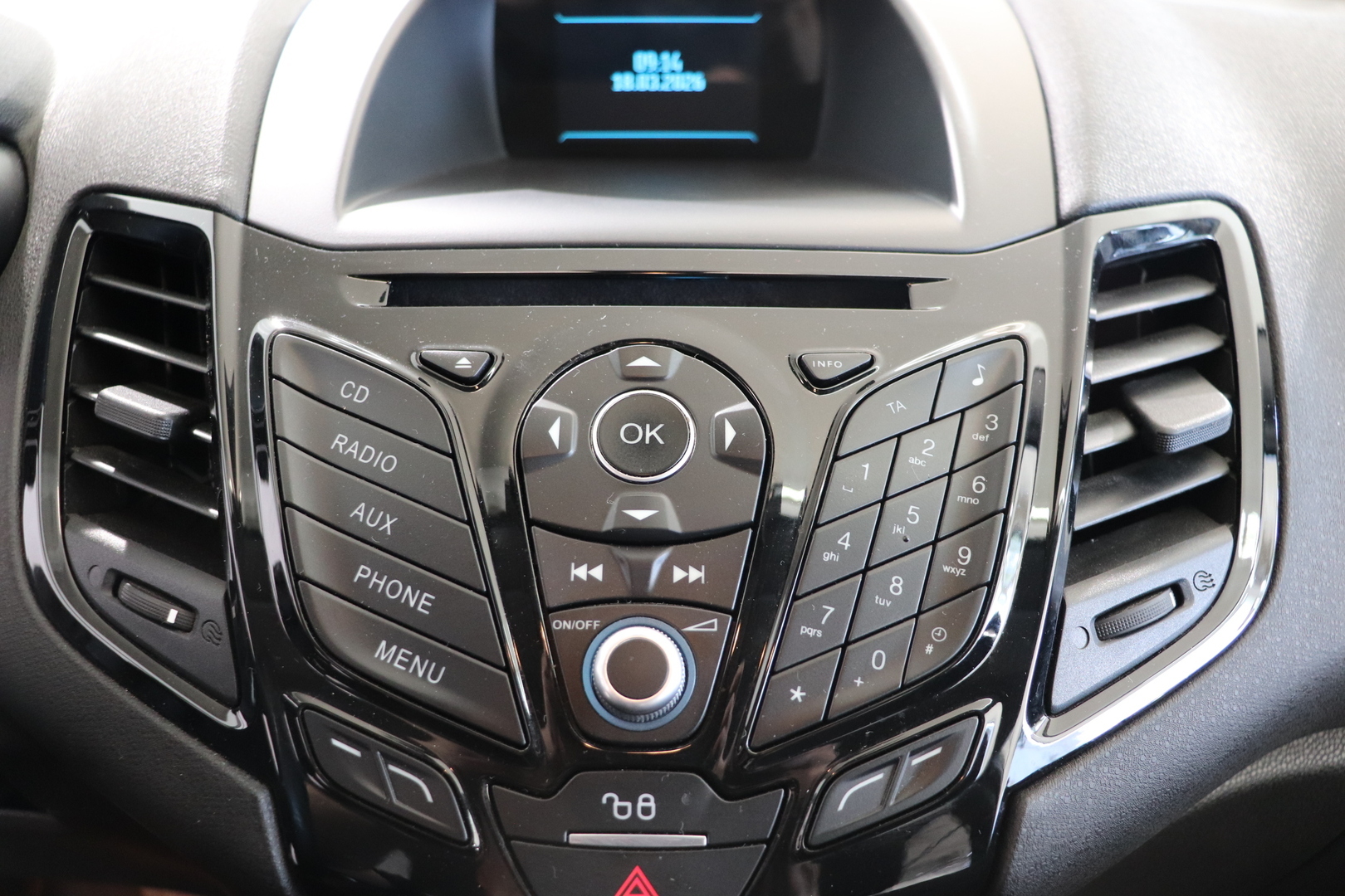 FORD Fiesta 2015