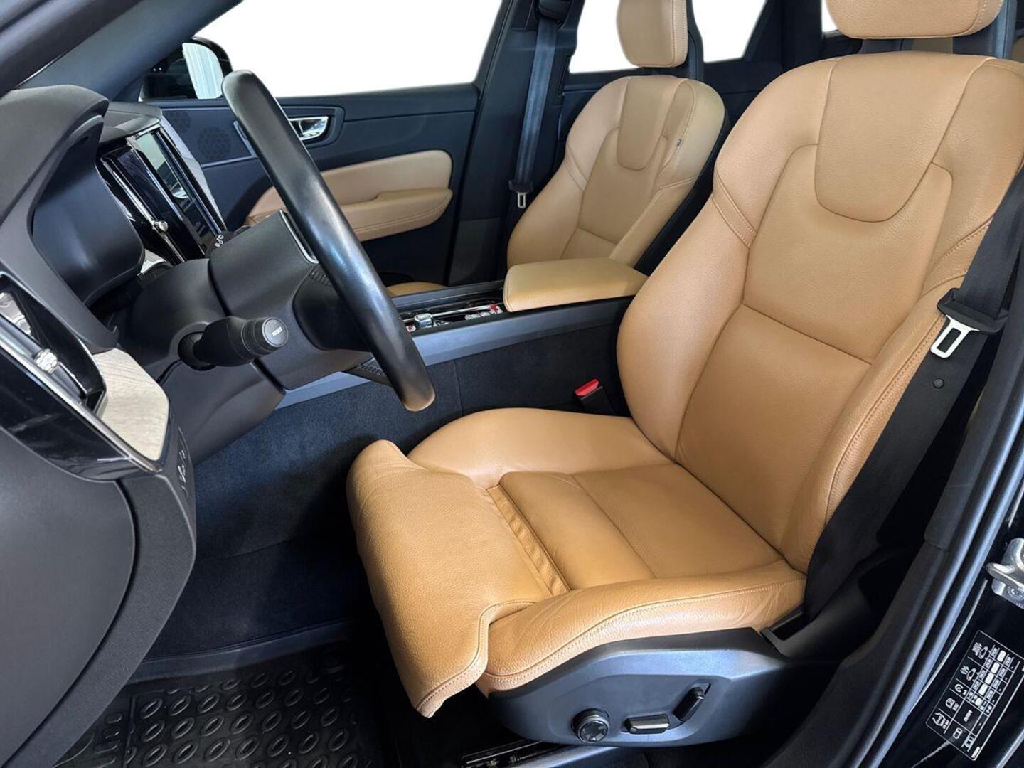 VOLVO XC60 9