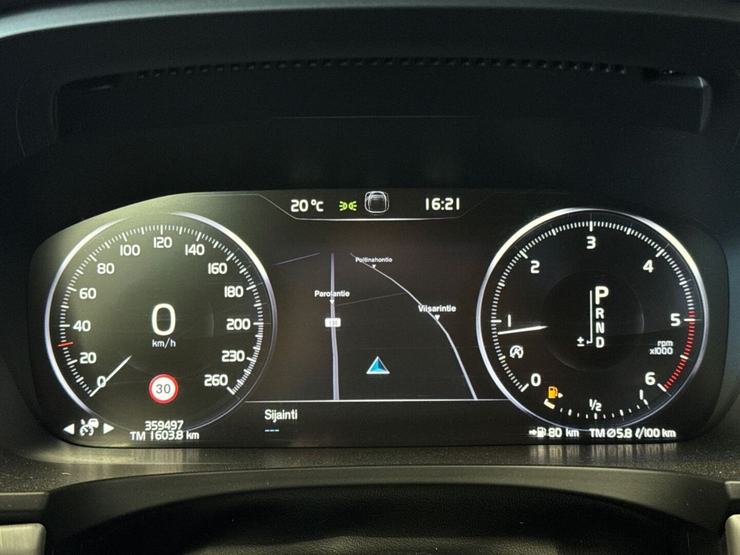 VOLVO V90 15