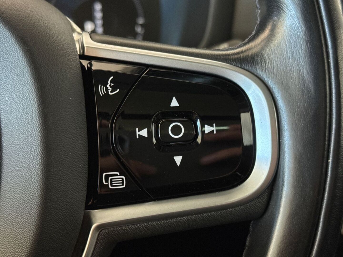 VOLVO V60 18