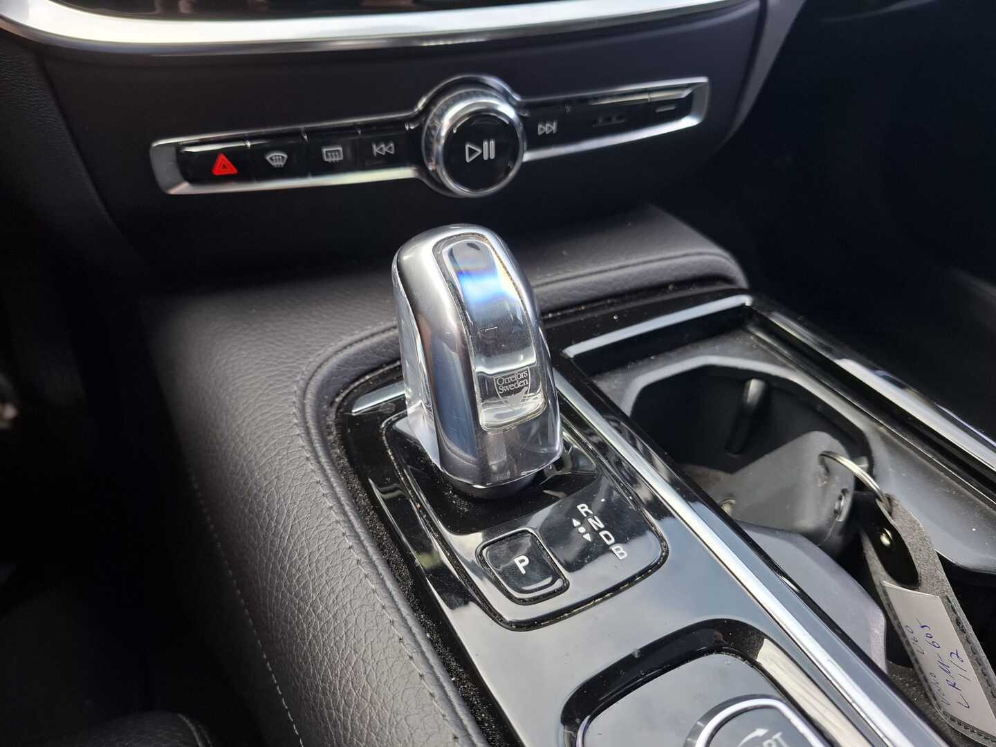 VOLVO V60 2019