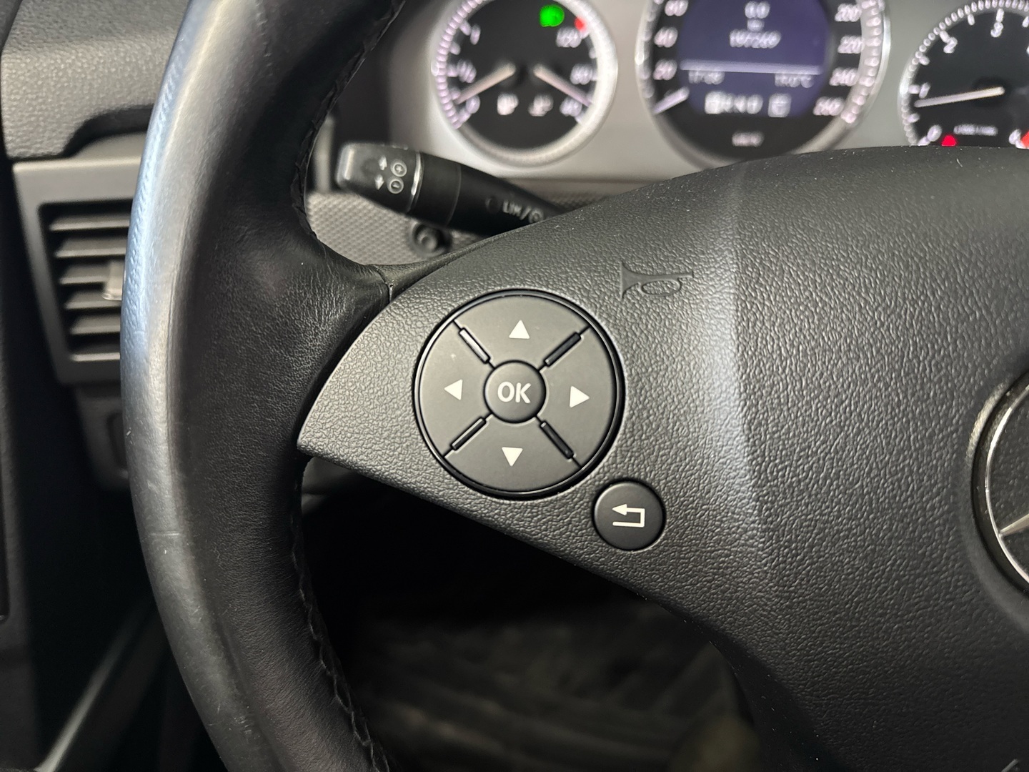 MERCEDES-BENZ GLK 2010