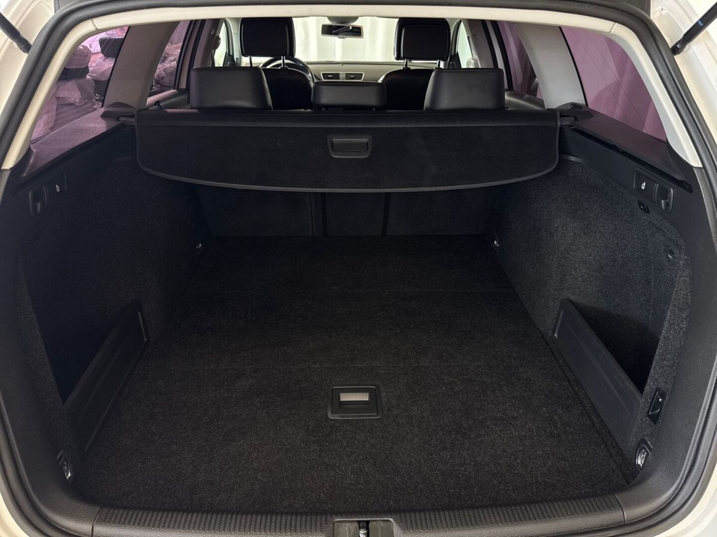 VOLKSWAGEN Passat 2012
