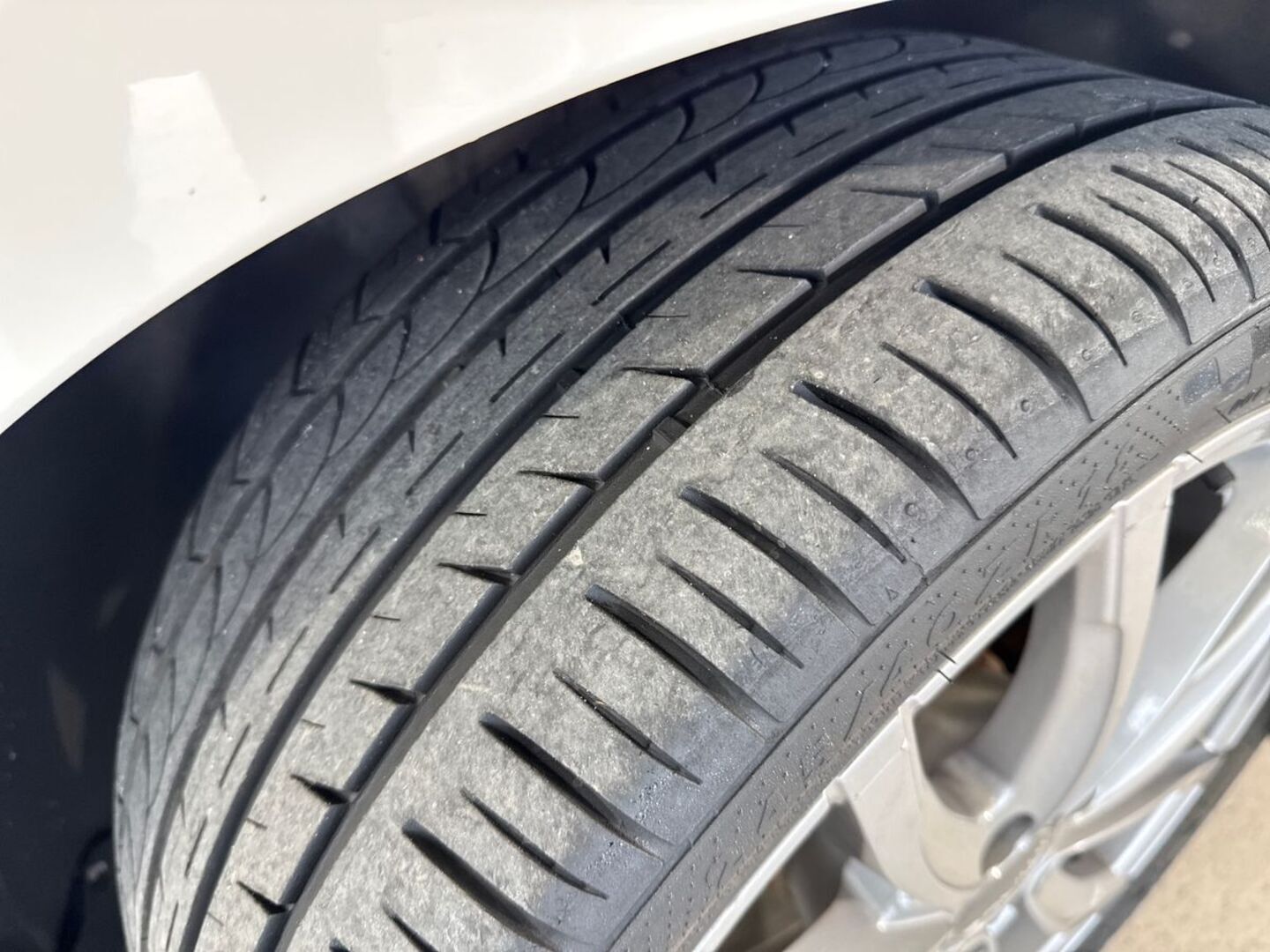 VOLKSWAGEN Passat 2012