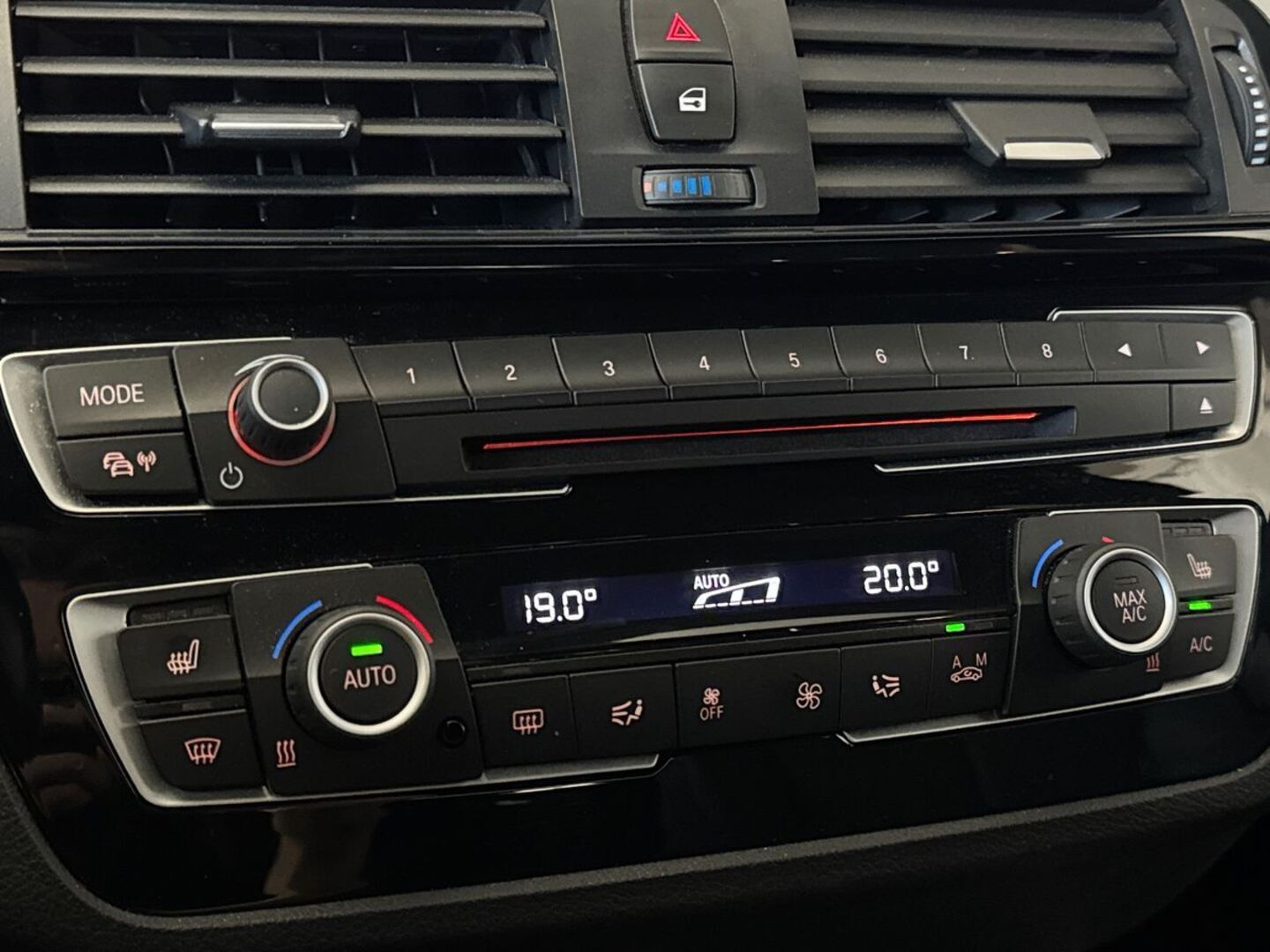 BMW 118 2019