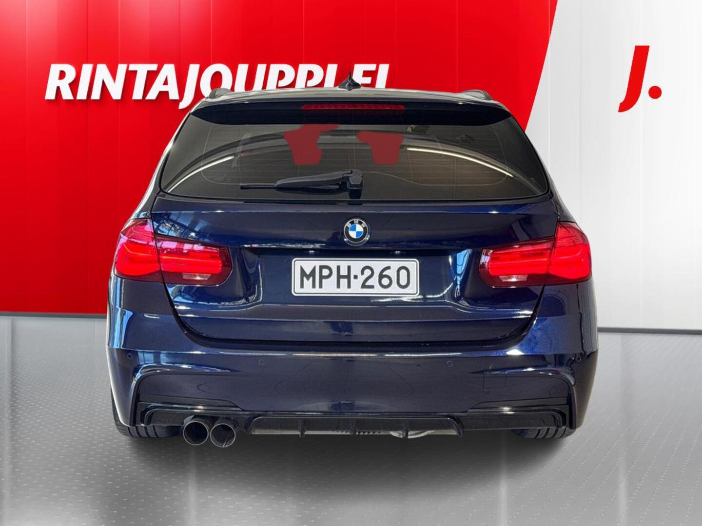 BMW 318 2019