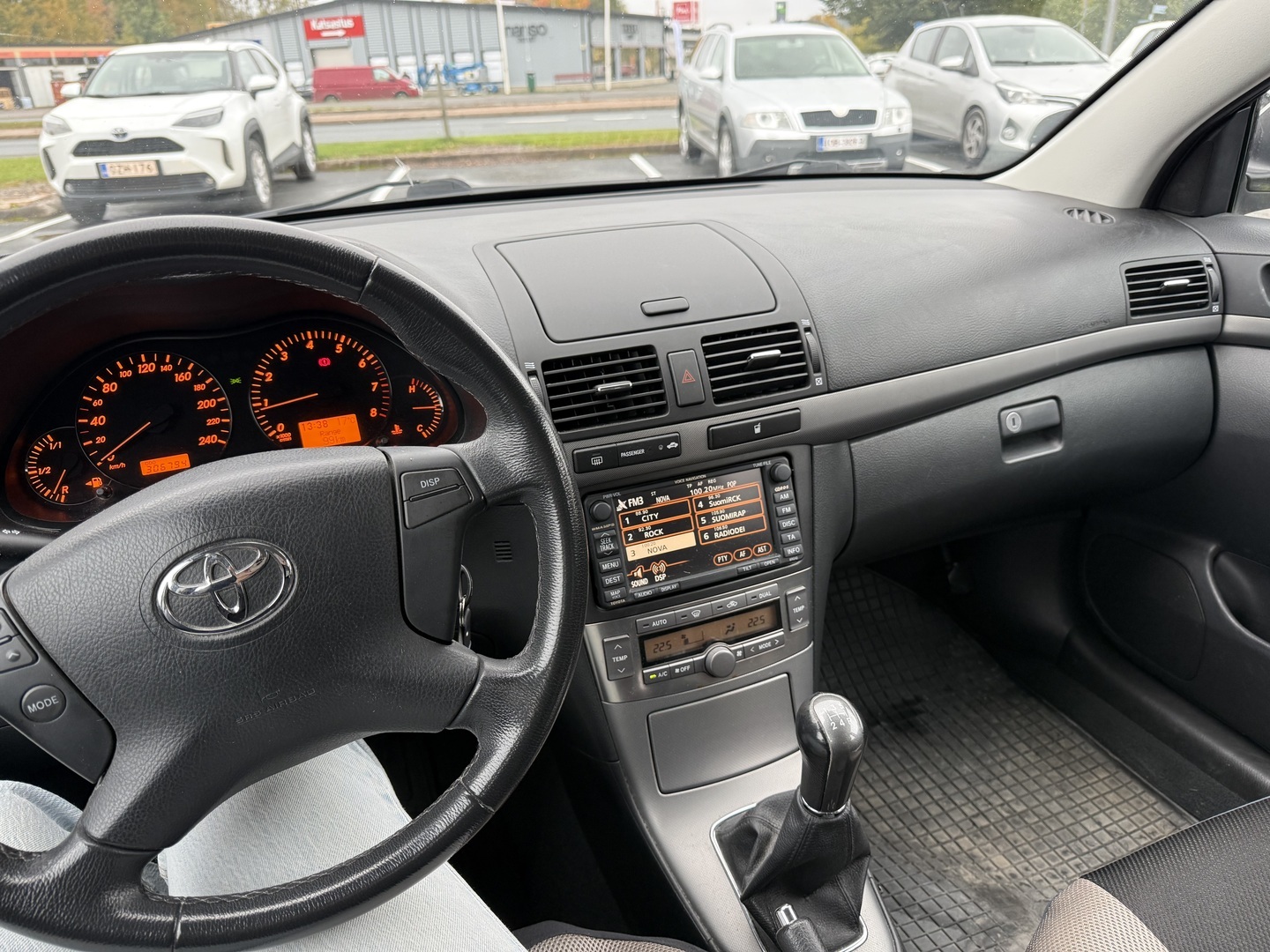 TOYOTA Avensis 2008