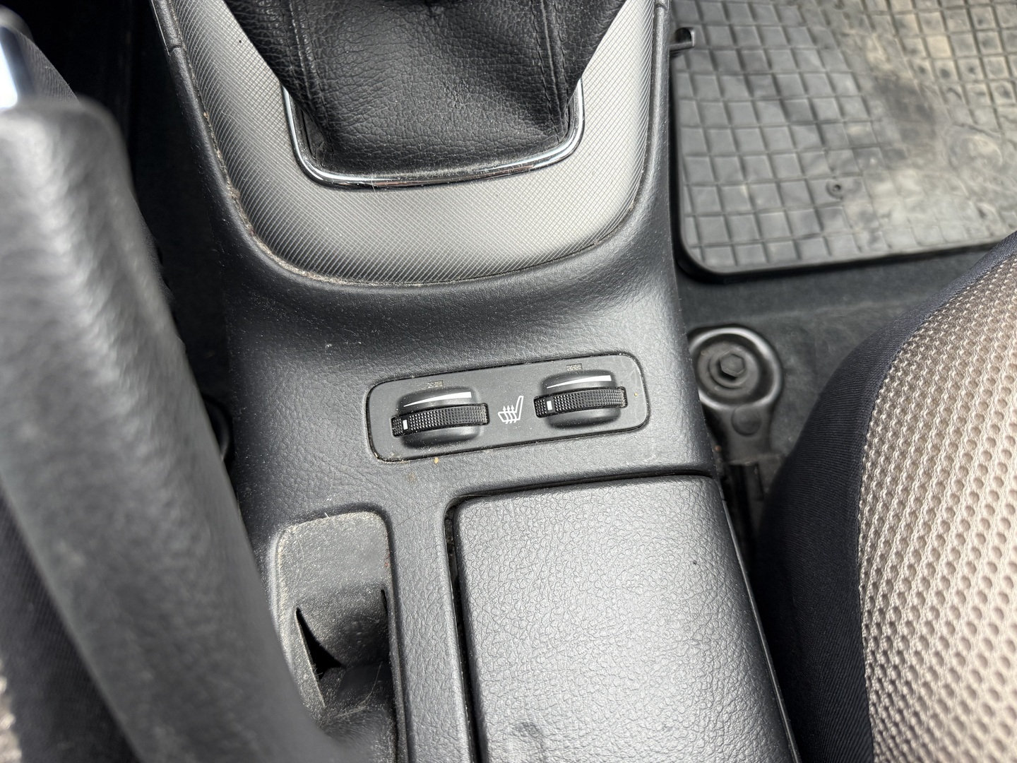 TOYOTA Avensis 2008
