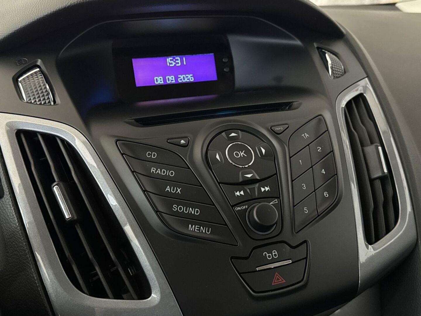 FORD Focus 19
