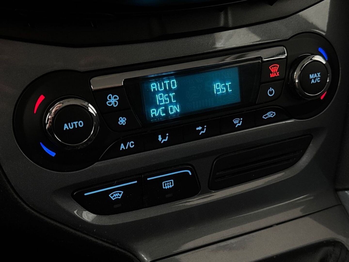 FORD Focus 21