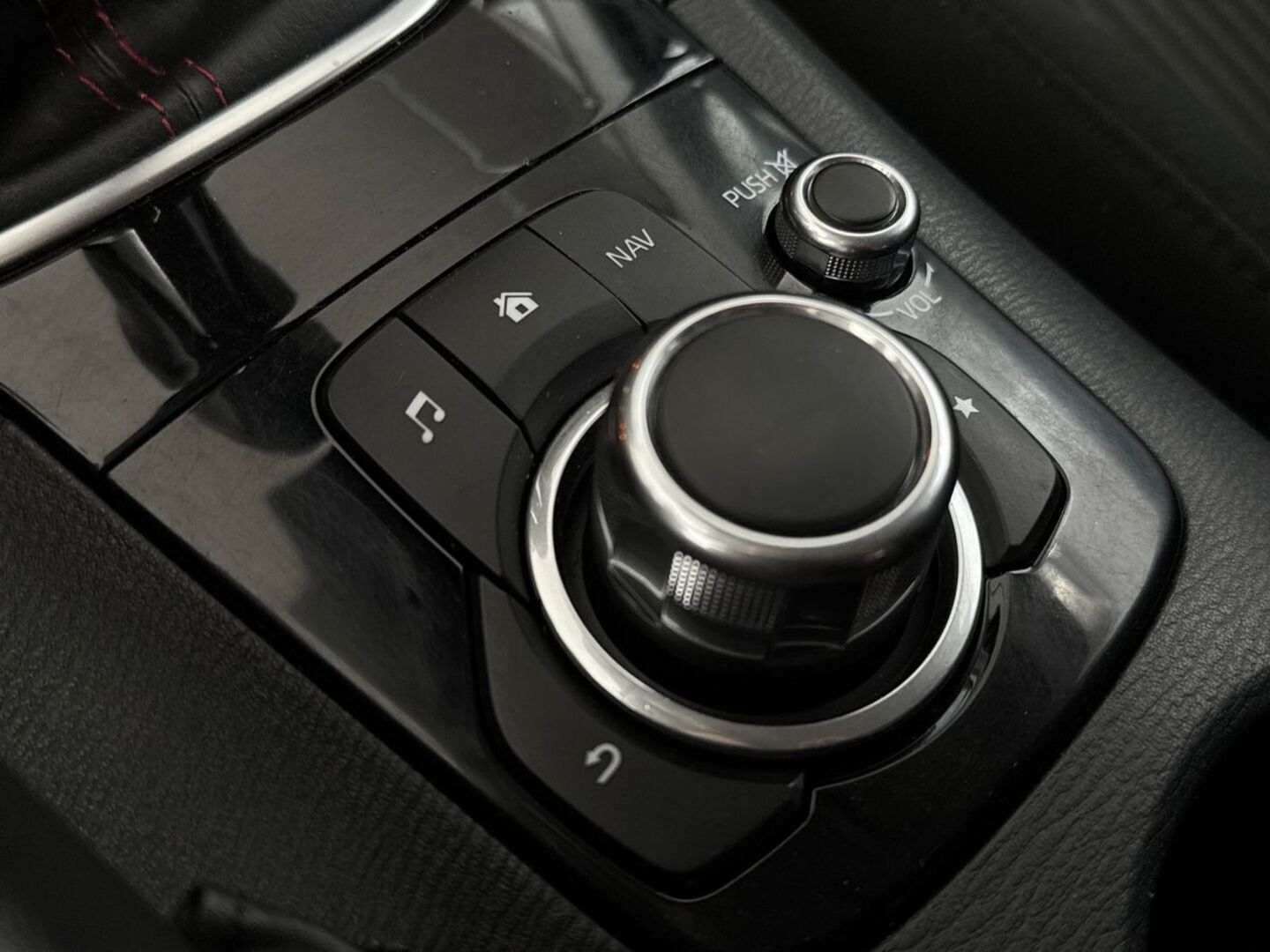 MAZDA Mazda3 2014