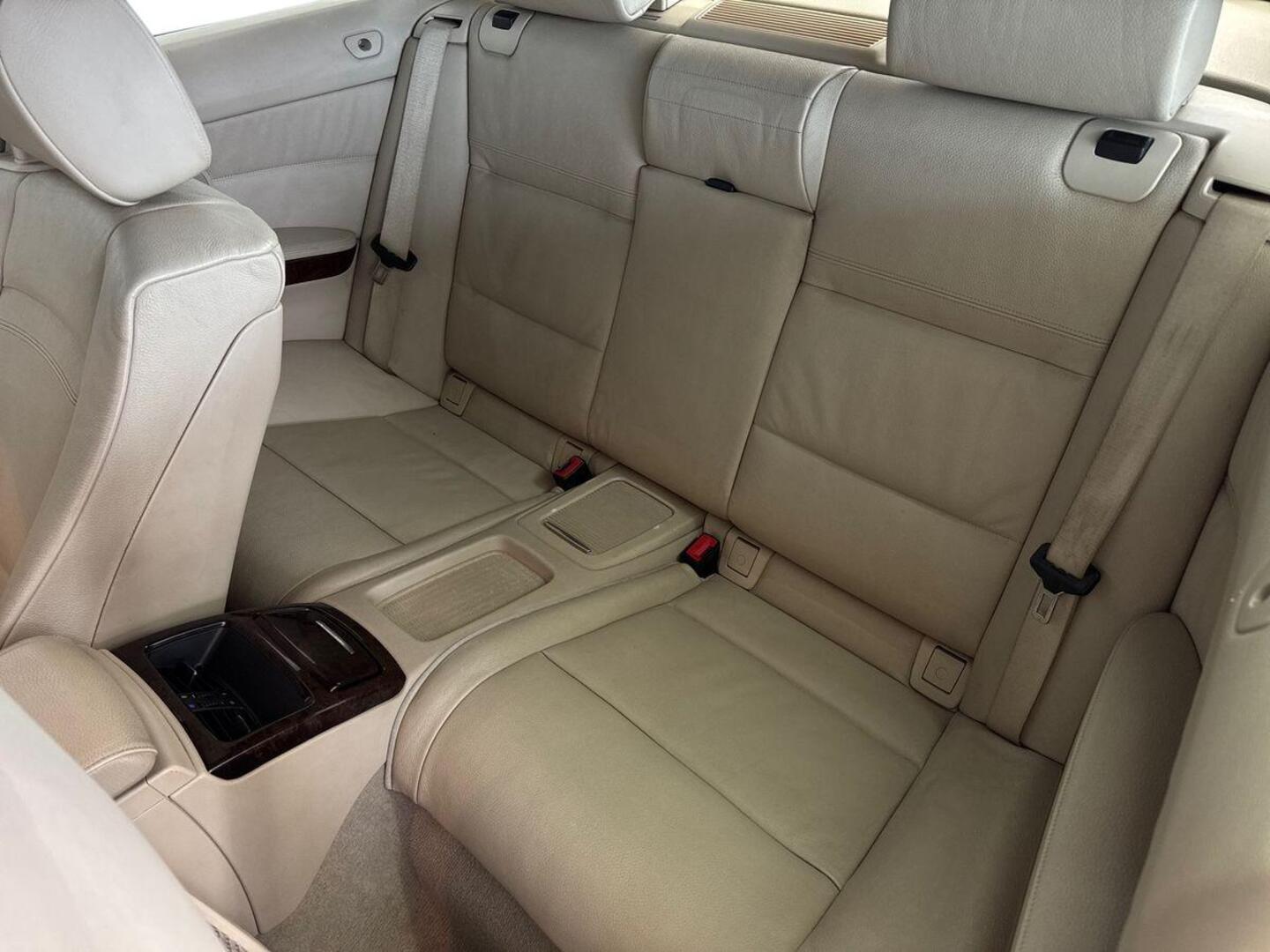 BMW 320 2007
