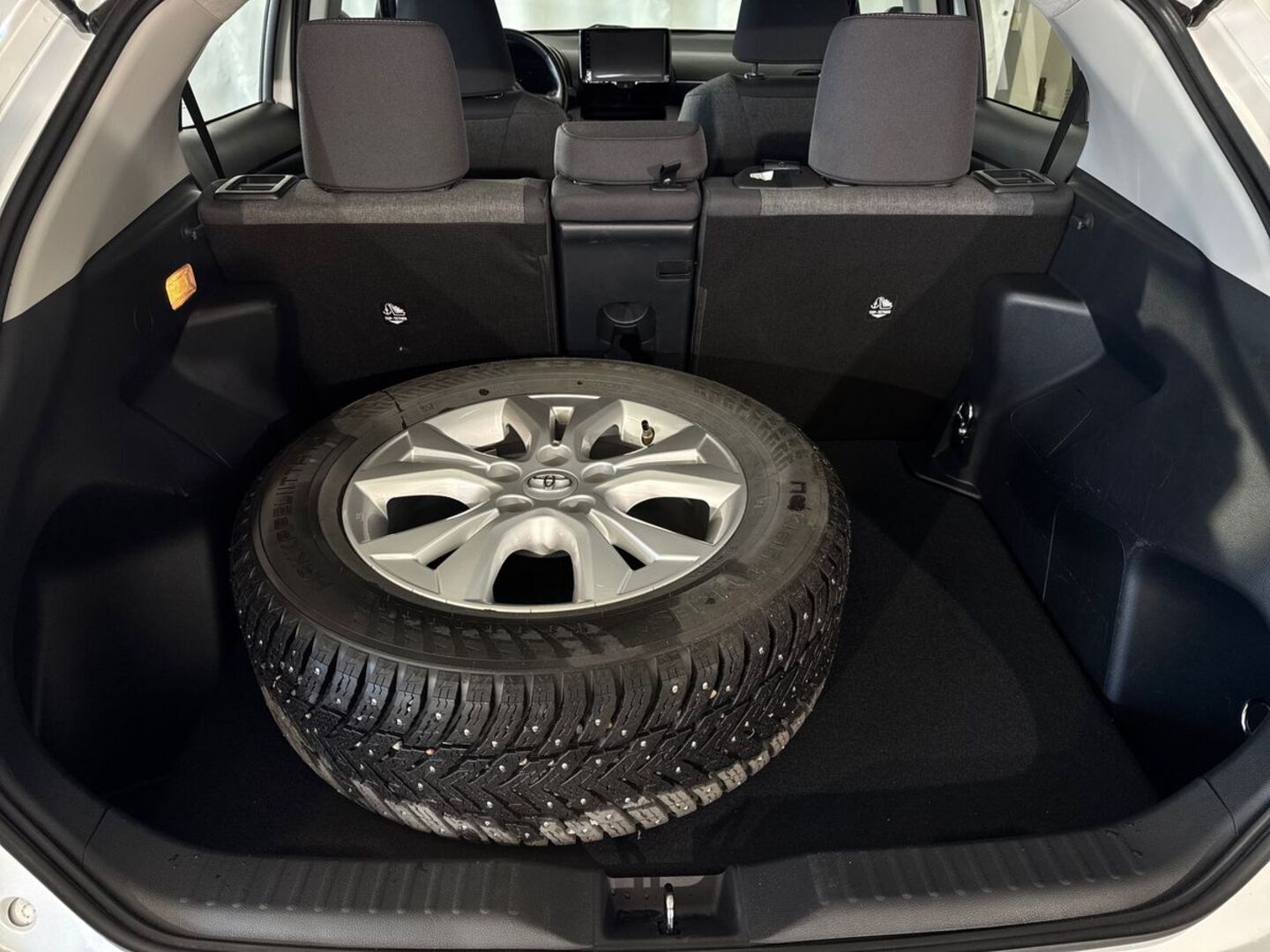 TOYOTA Yaris Cross 2022