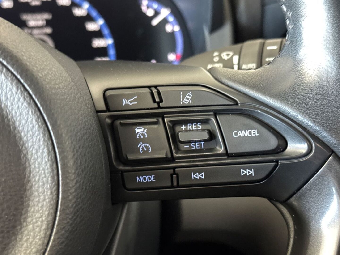 TOYOTA Yaris Cross 2022