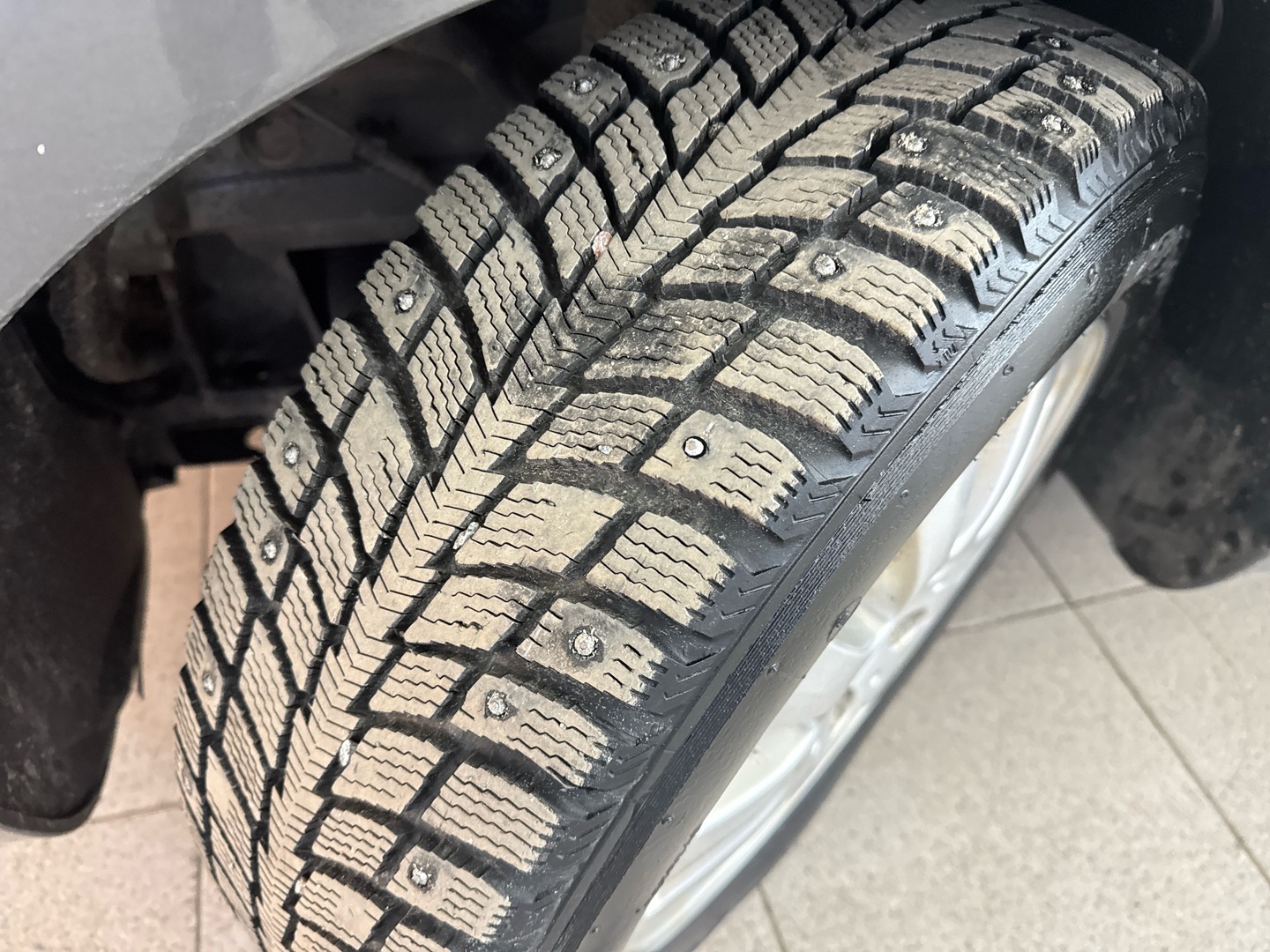 MERCEDES-BENZ A 2012