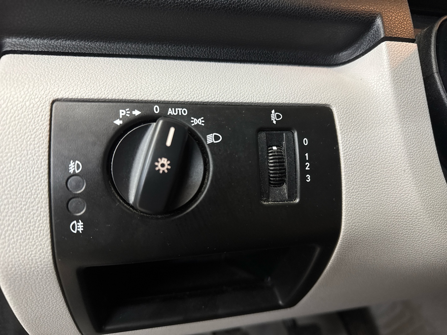 MERCEDES-BENZ A 2012