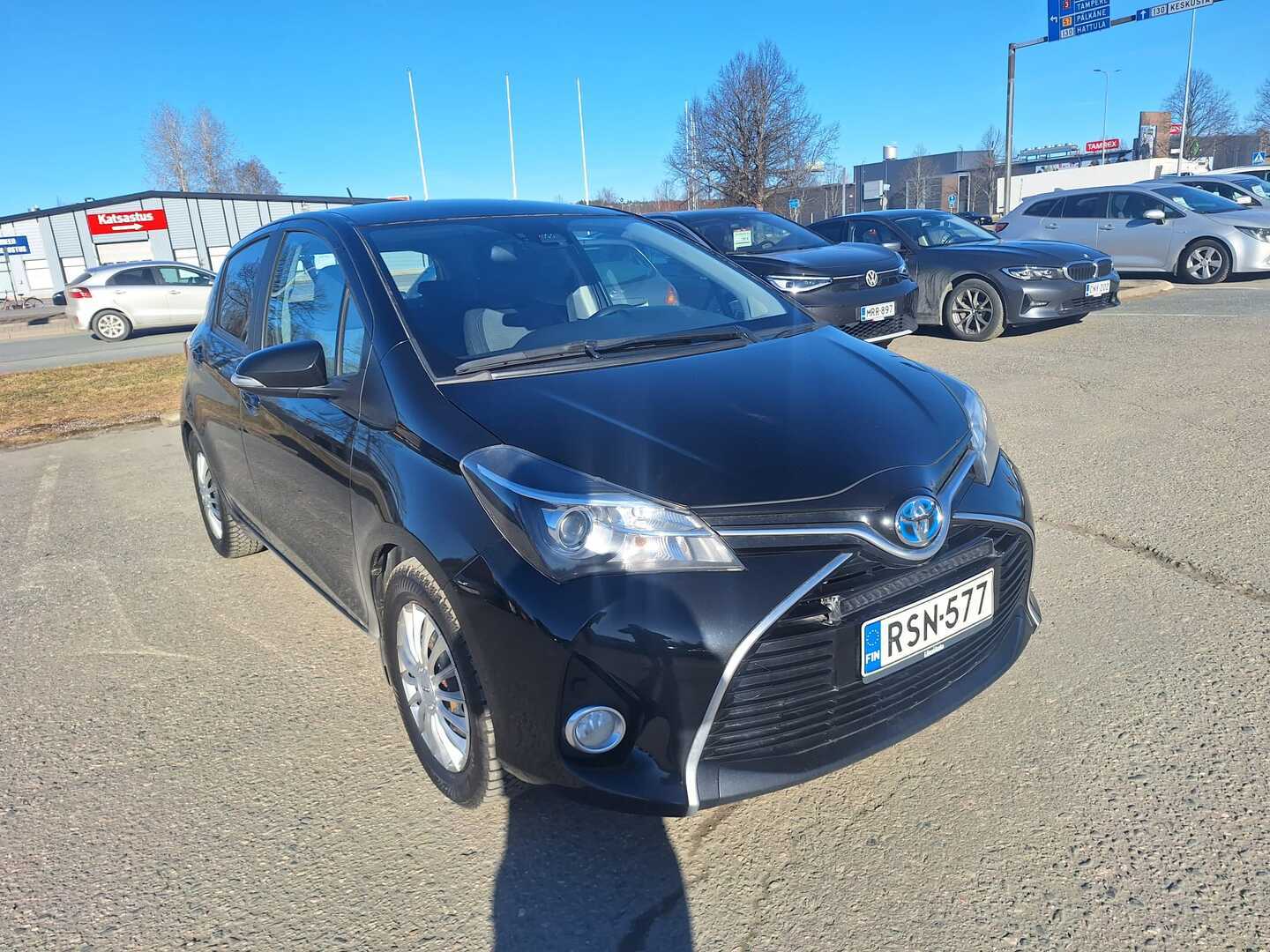 TOYOTA Yaris 2016