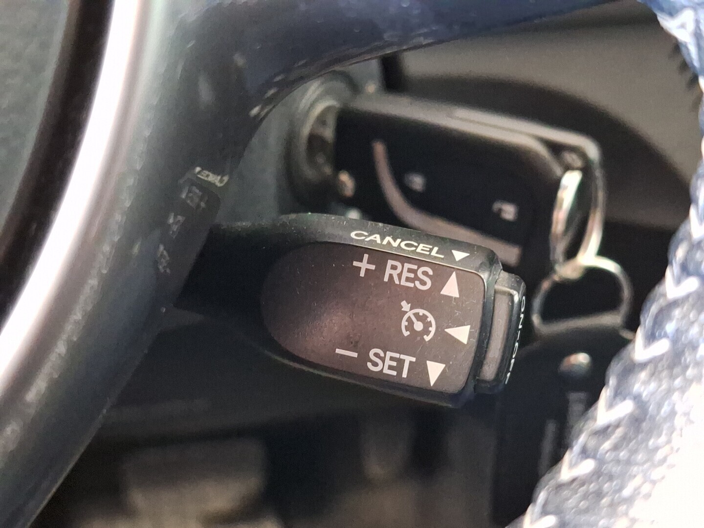 TOYOTA Yaris 2016