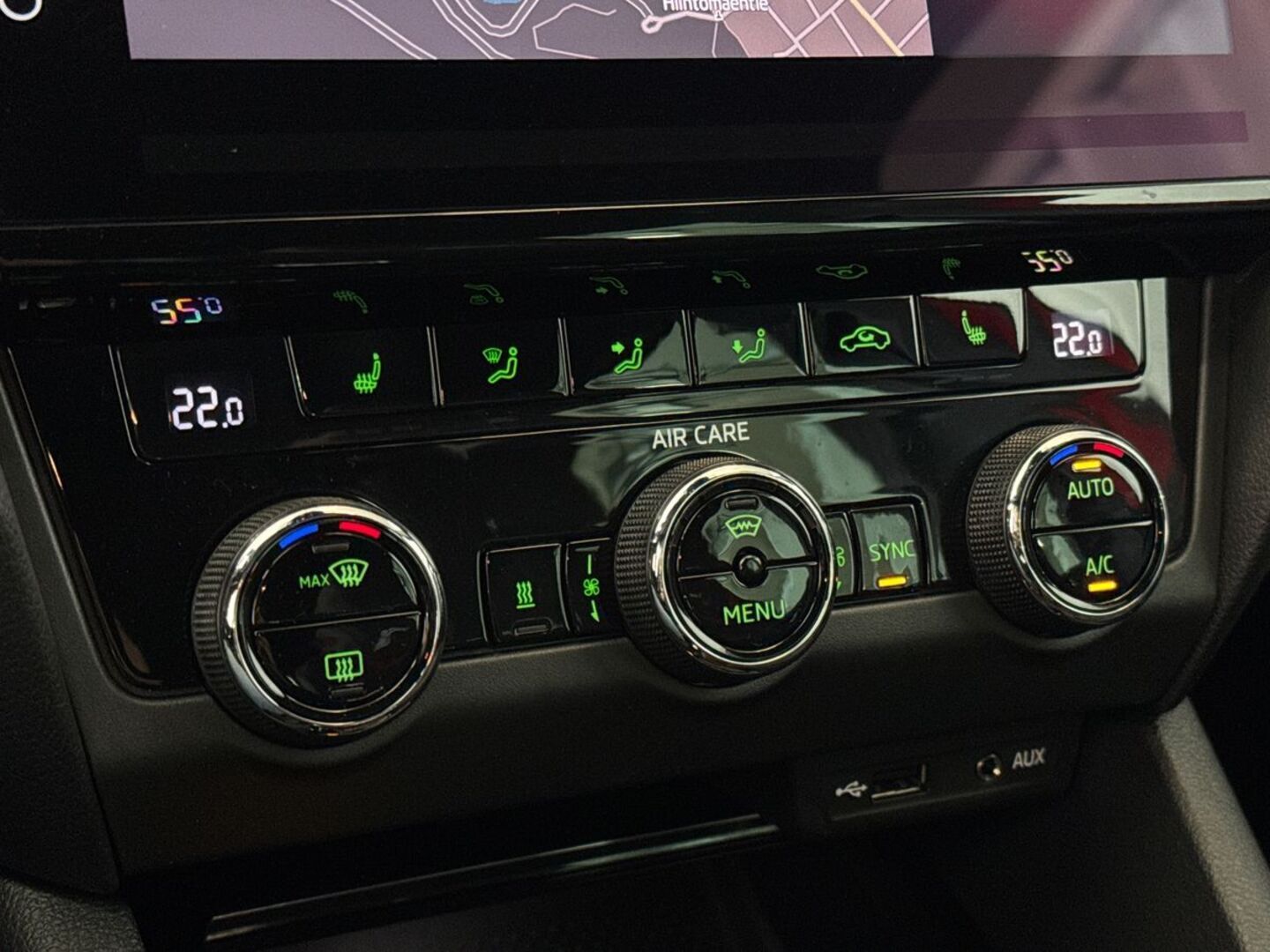 SKODA Octavia 23