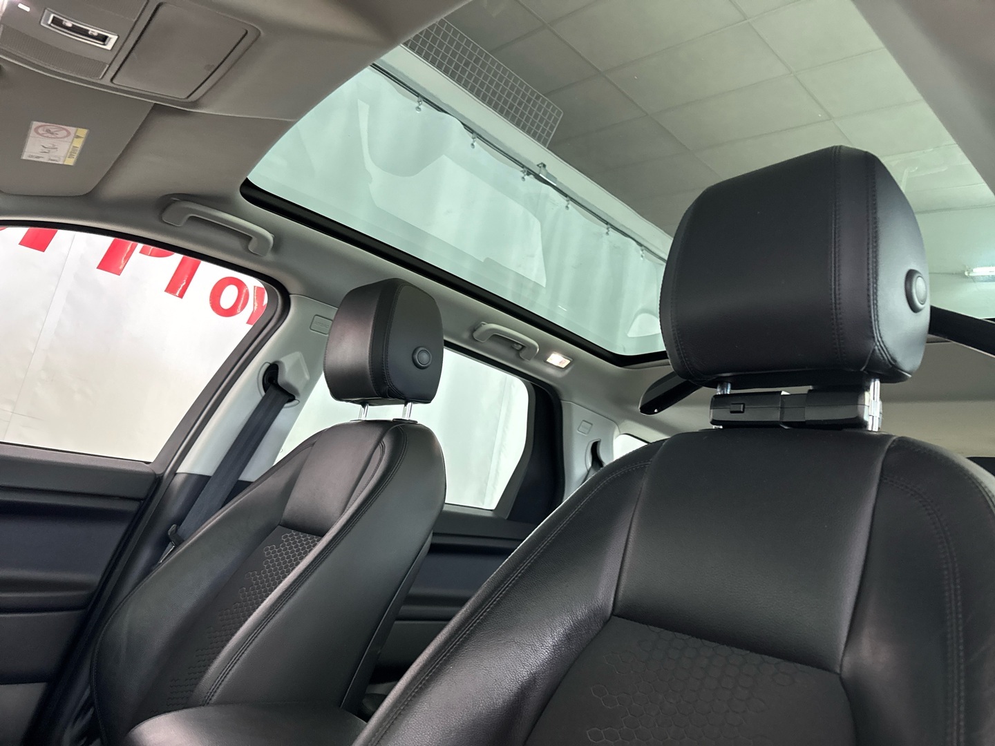 LAND ROVER Discovery Sport 2018